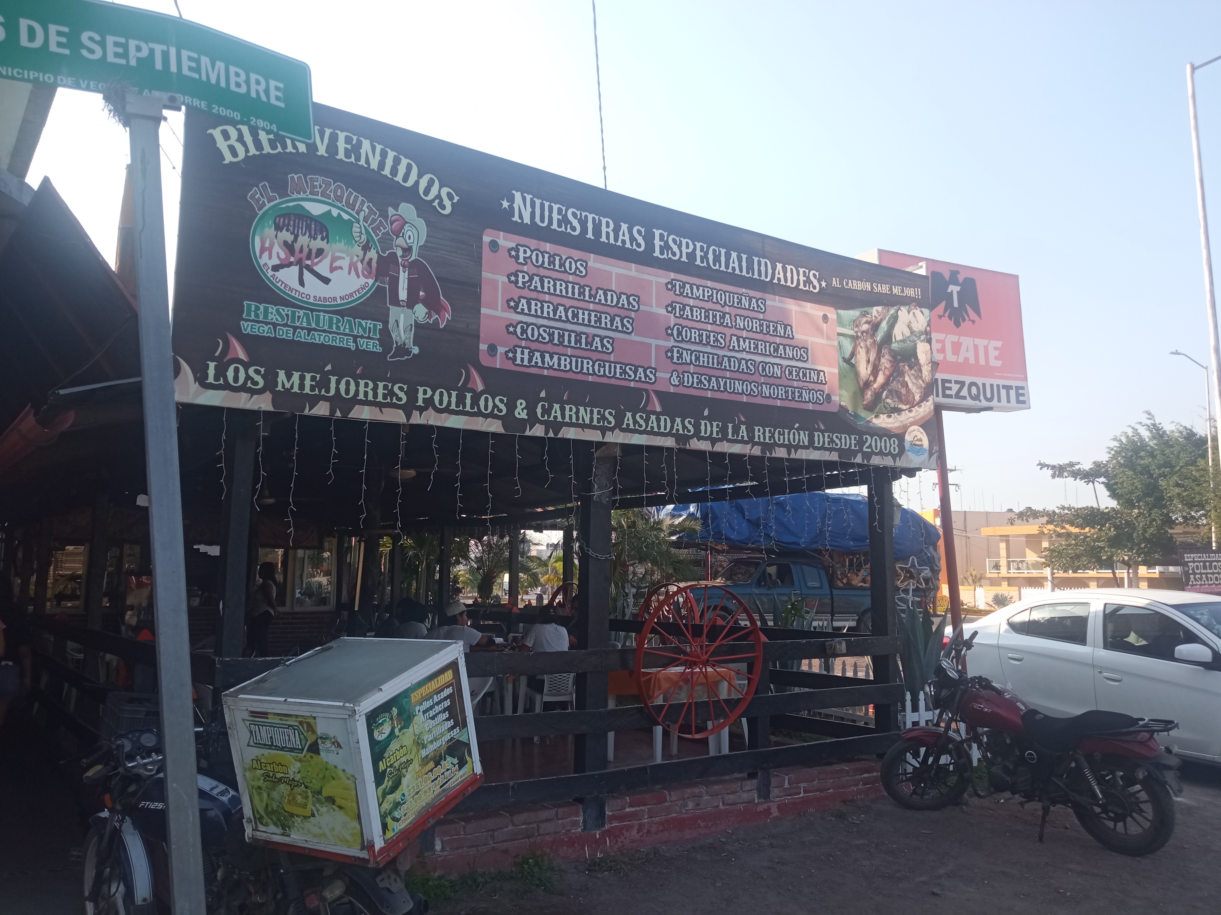 EL MEZQUITE ASADERO RESTAURANT image 9