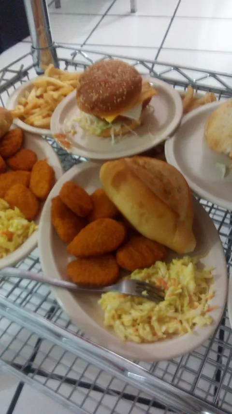 Pollo Burguer Jerécuaro image 4