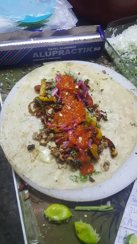 Taquería Los Lobos image 2