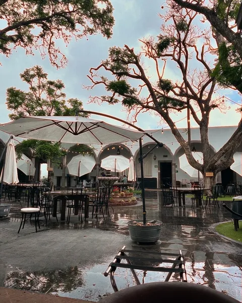 Las Jacarandas Hacienda Restaurante image 4