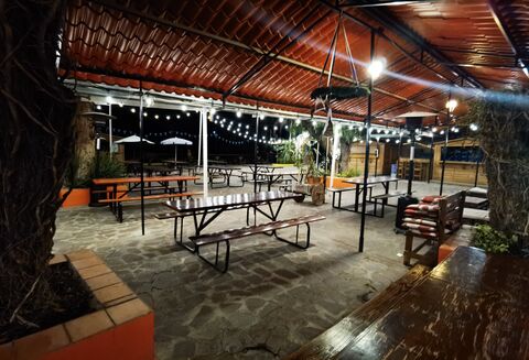 Biergarten SLP image 7