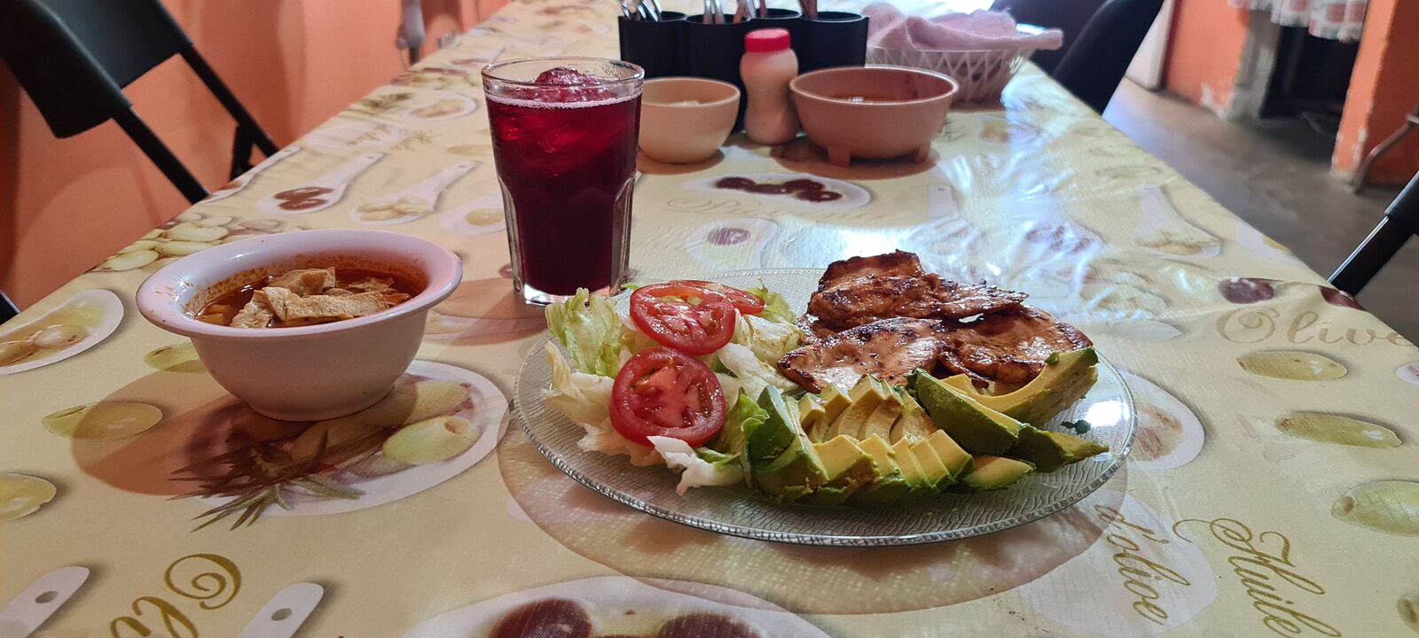 El sazón "Desyunos y Comidas" image 1