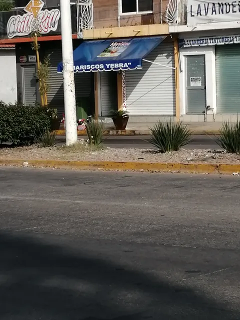 Mariscos yebra image 2