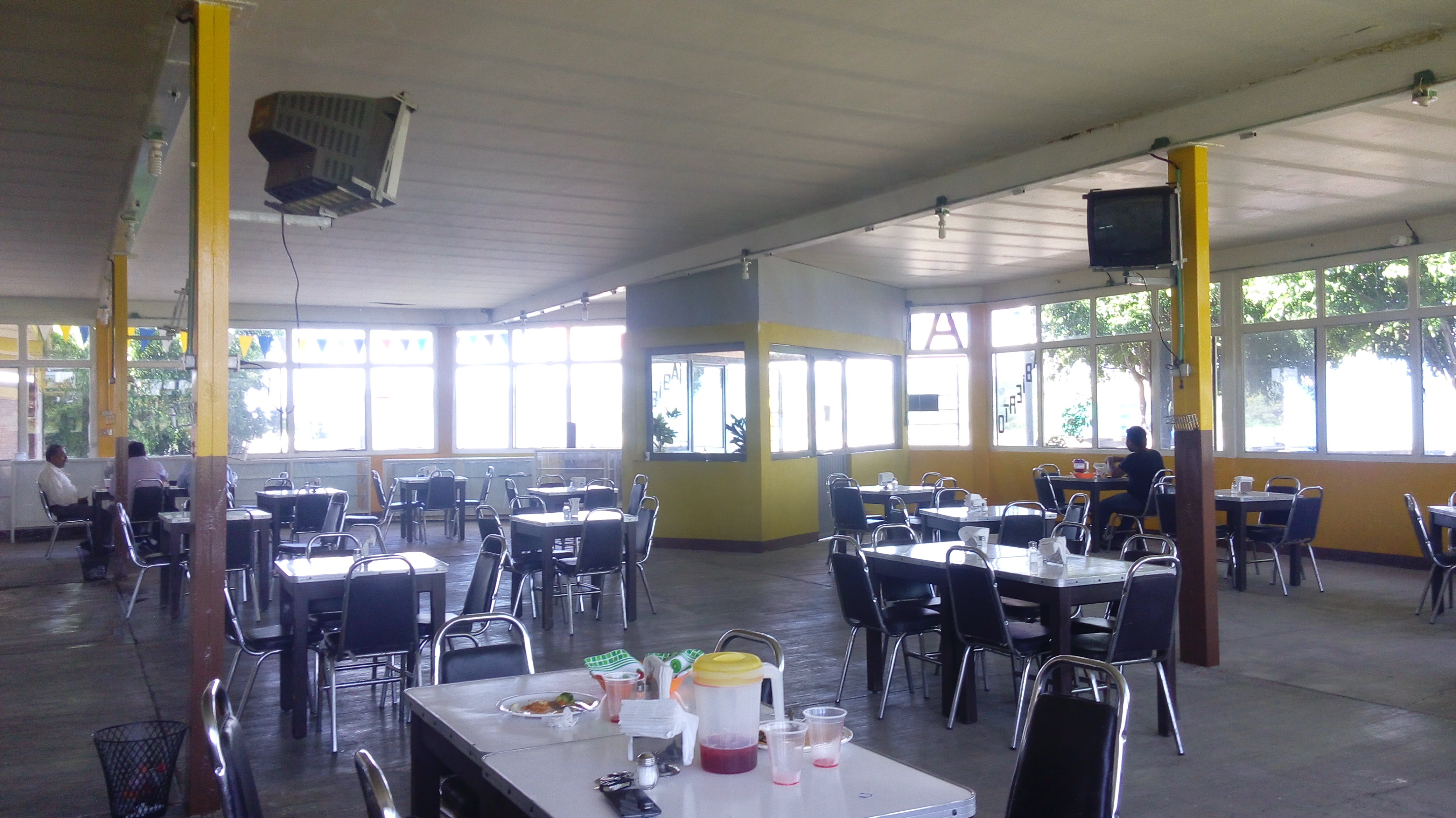 Buffet Parador La Cruz image 5