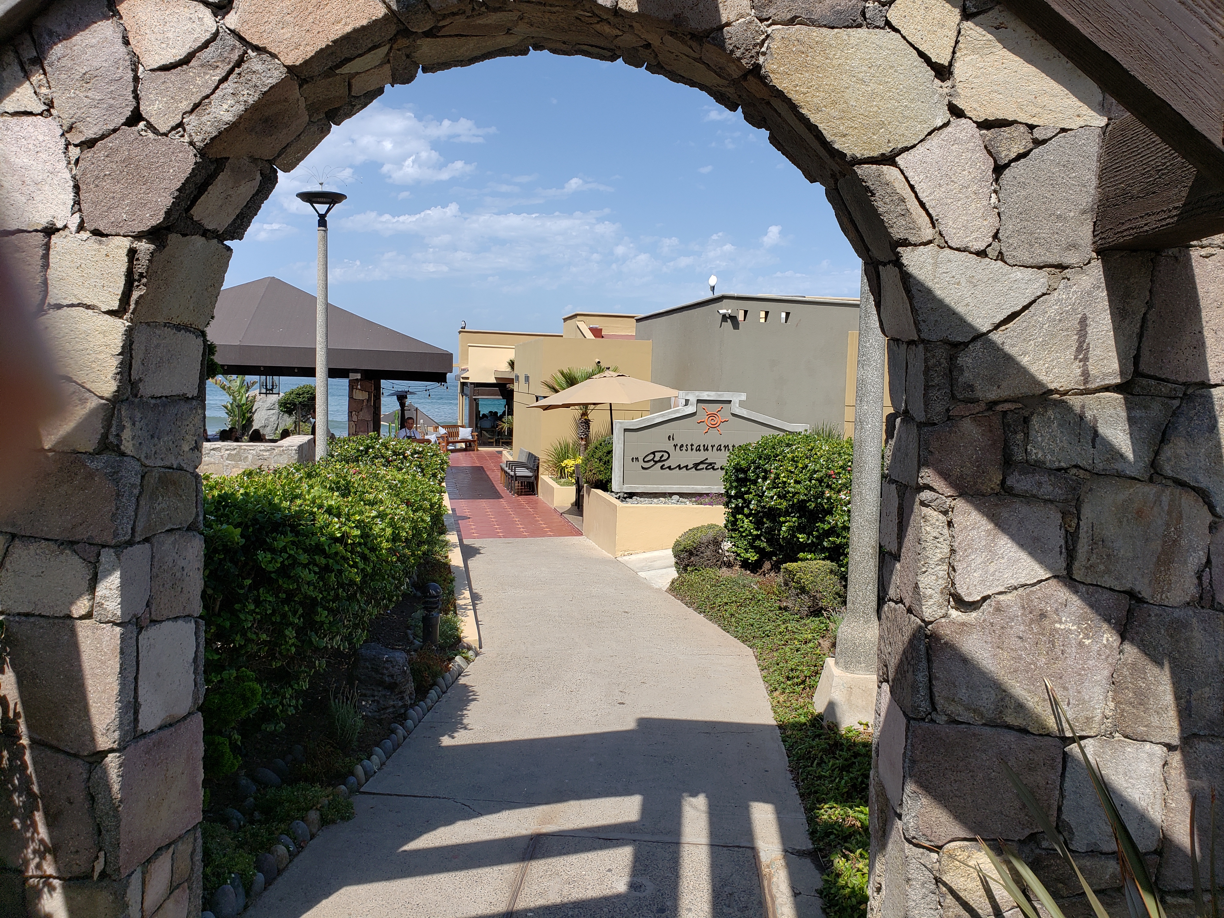 El Restaurante en Punta Morro image 6