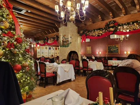 El Rey Sol Restaurant image 2