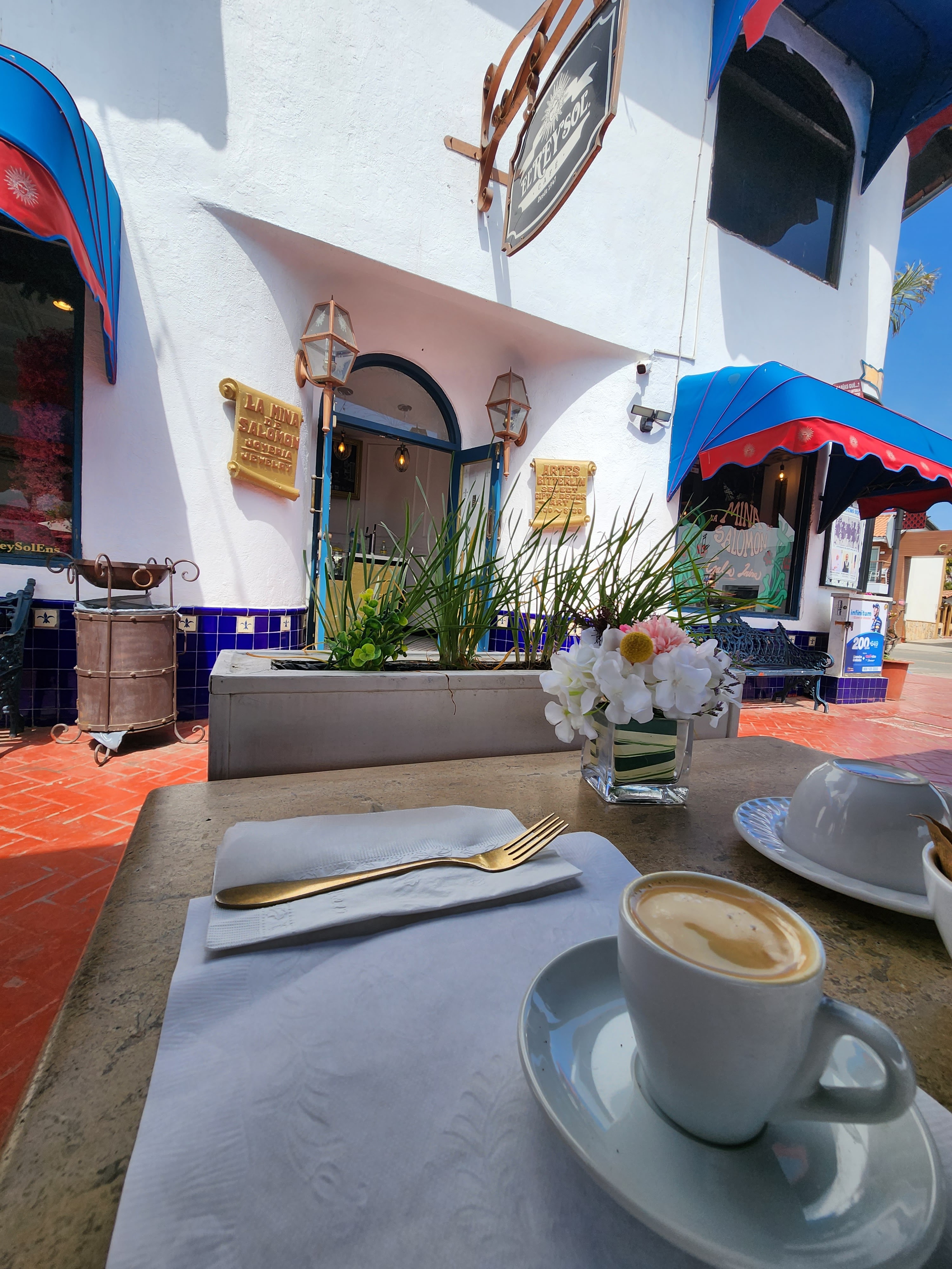 El Rey Sol Restaurant image 6