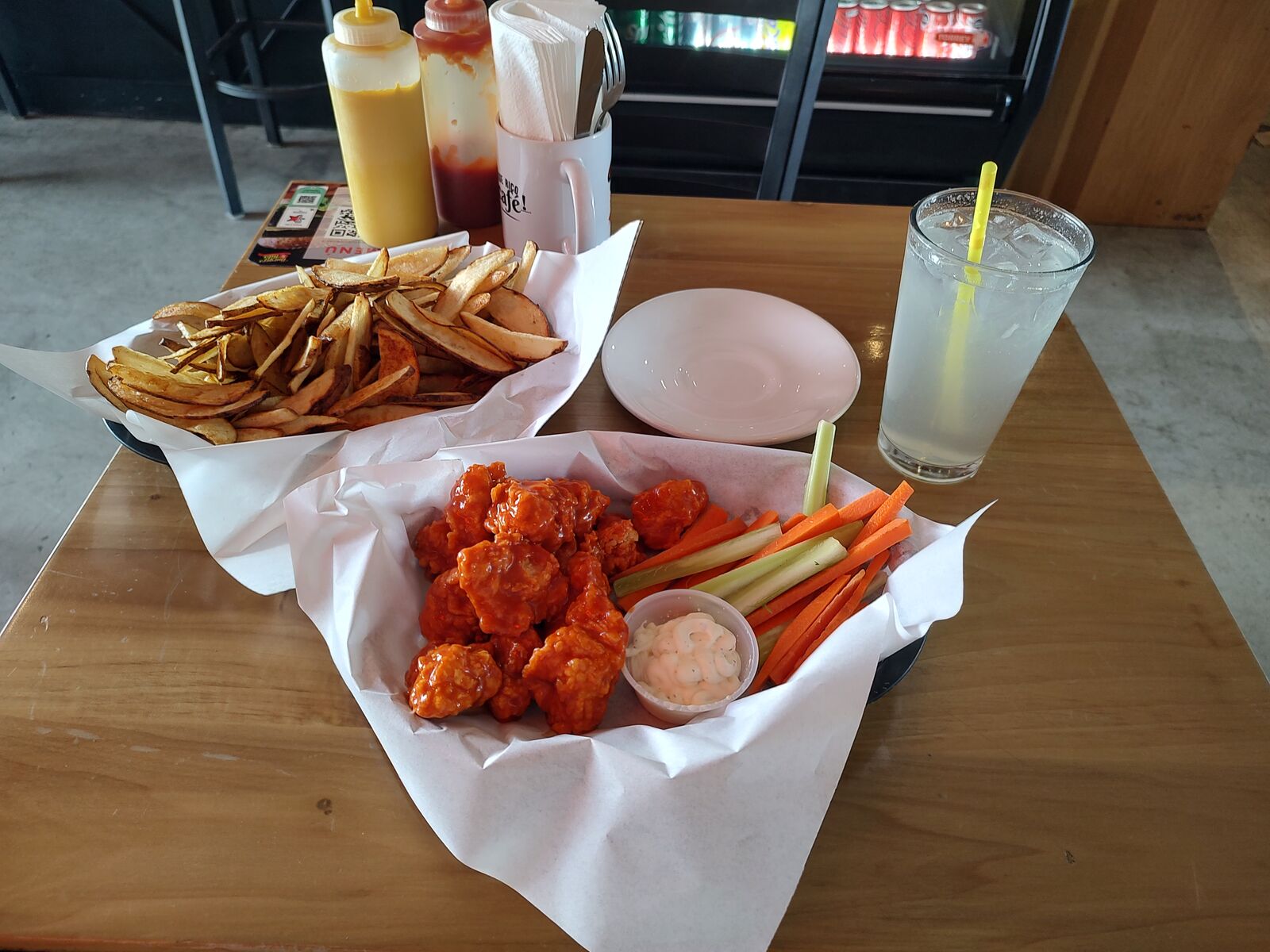 Burgers & Ribs image 6