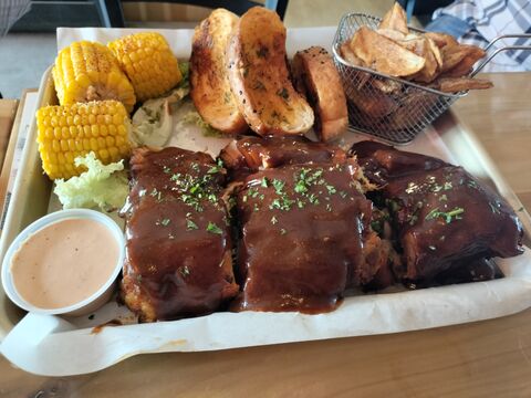 Burgers & Ribs image 8