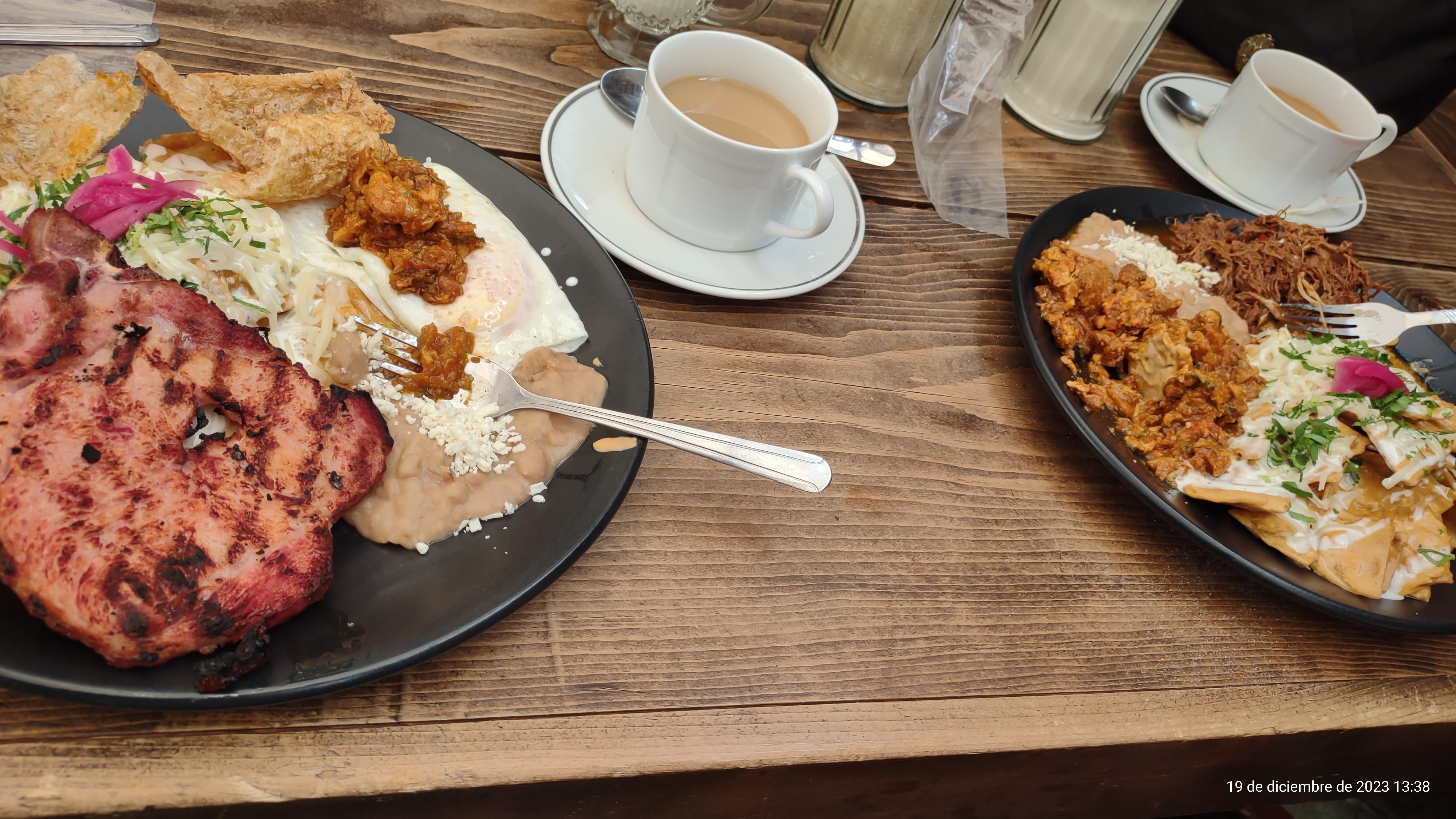 Restaurante ChilakilEns - Chilaquiles & Grill image 2