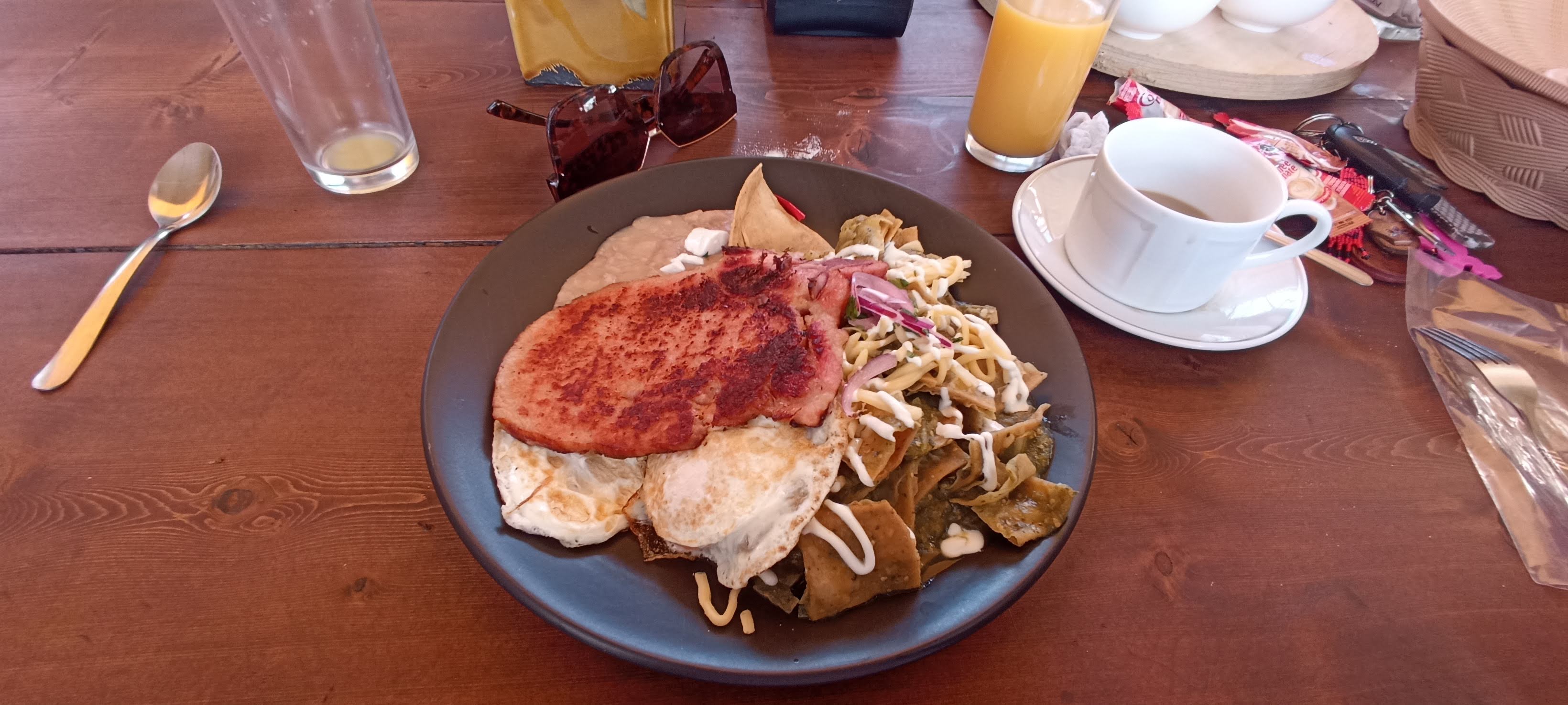 Restaurante ChilakilEns - Chilaquiles & Grill image 9