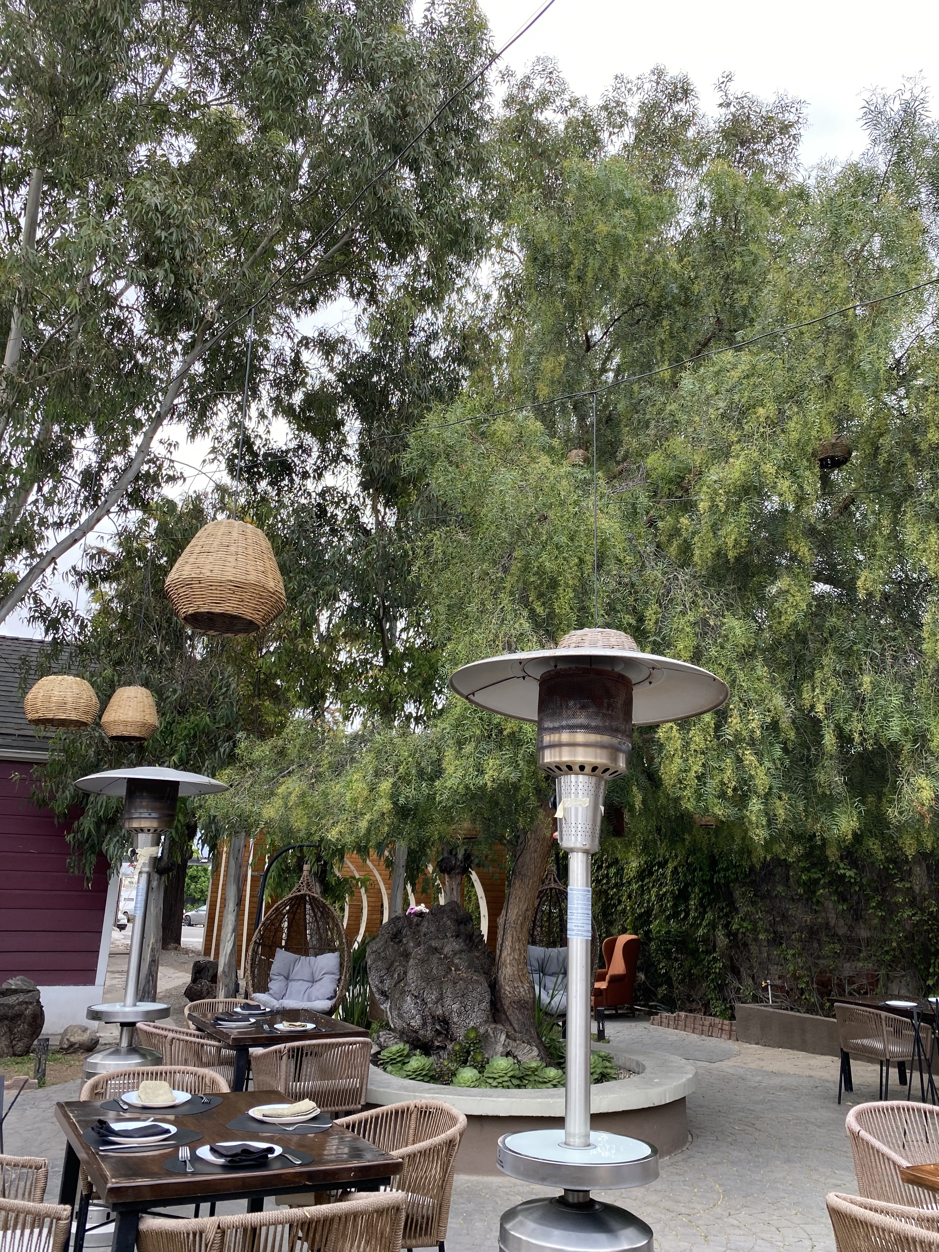 Caballa Gastro Pub image 3