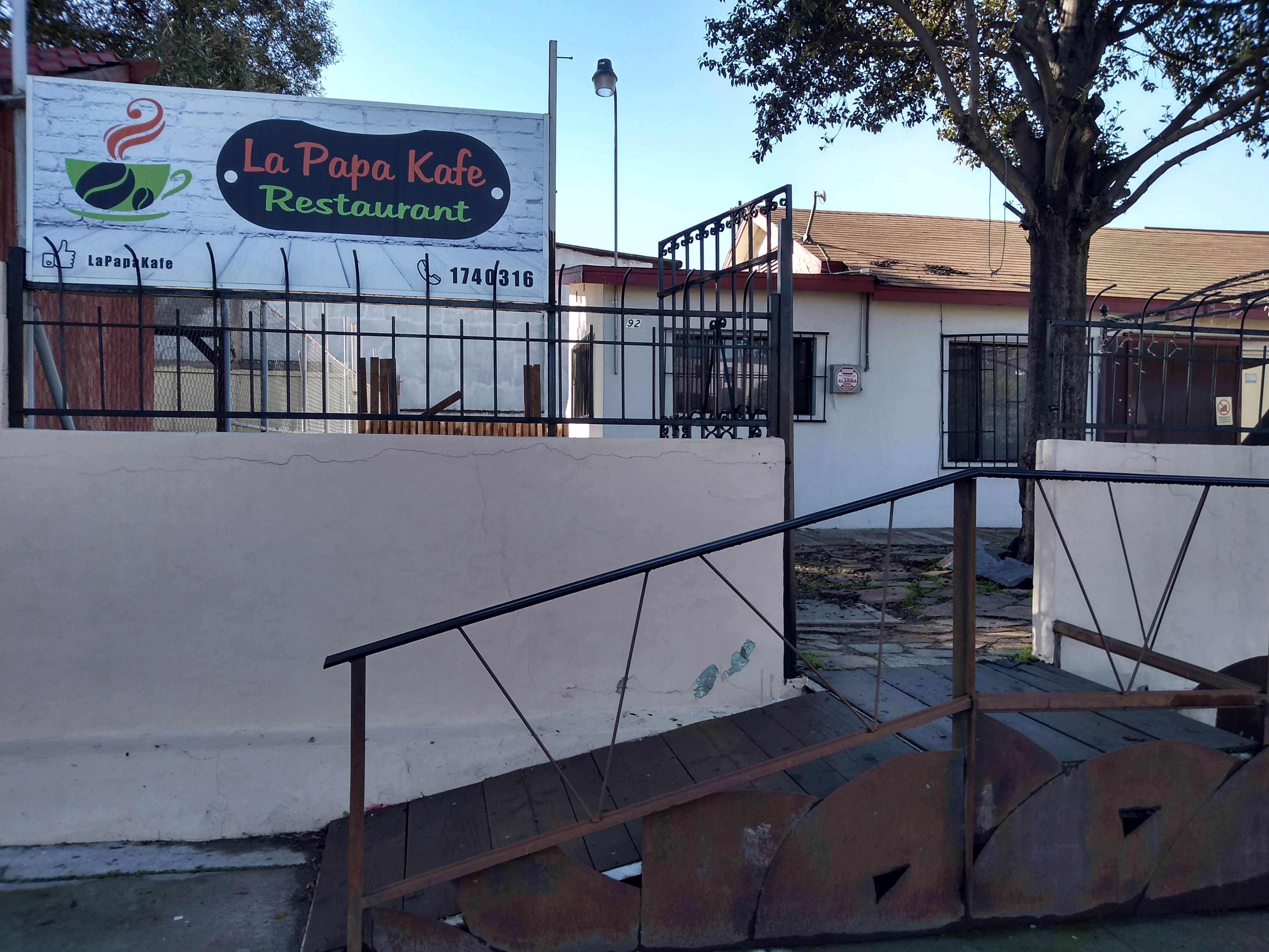 La Papa Kafe Restaurant image 5