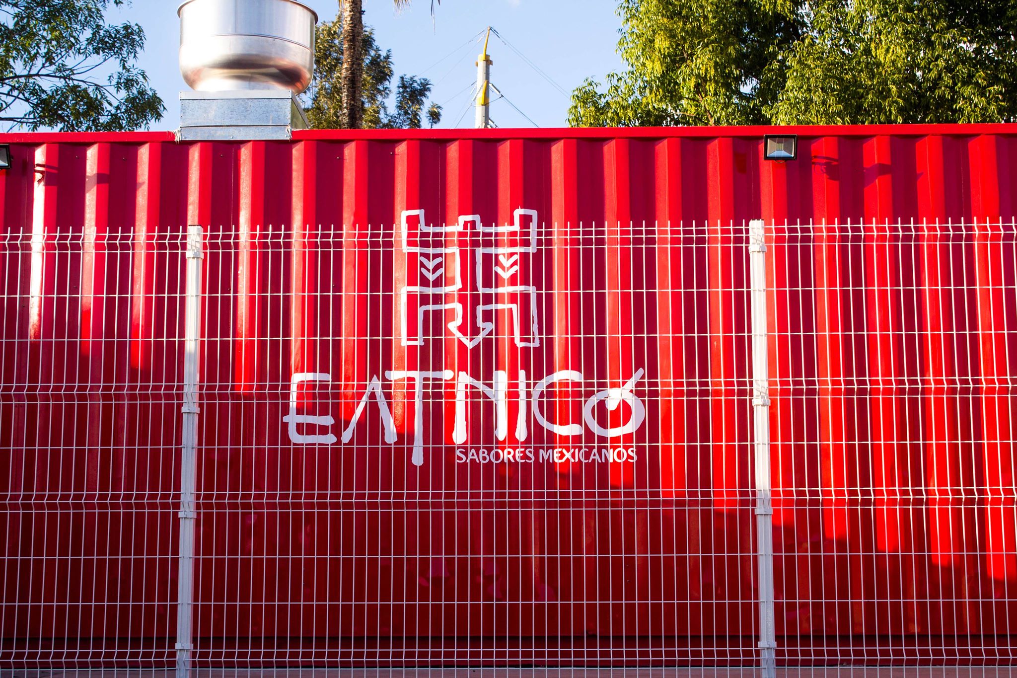 Eatnico Restaurante image 3