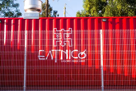 Eatnico Restaurante image 3