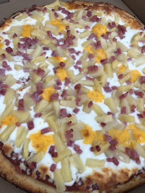 Hornos Pizza Restaurant image 8