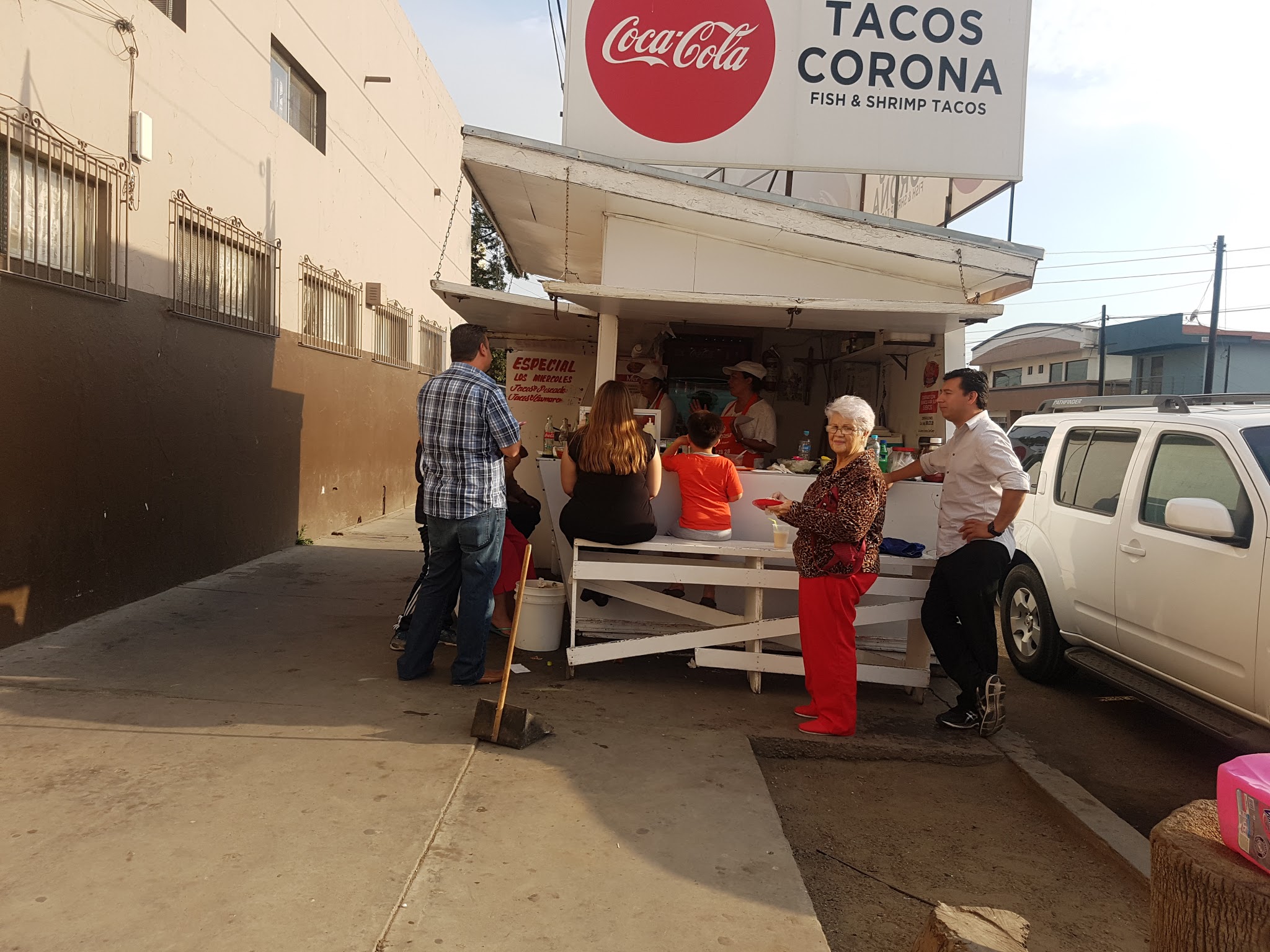 Tacos Corona - Tacos de Pescado y Camarón image 1