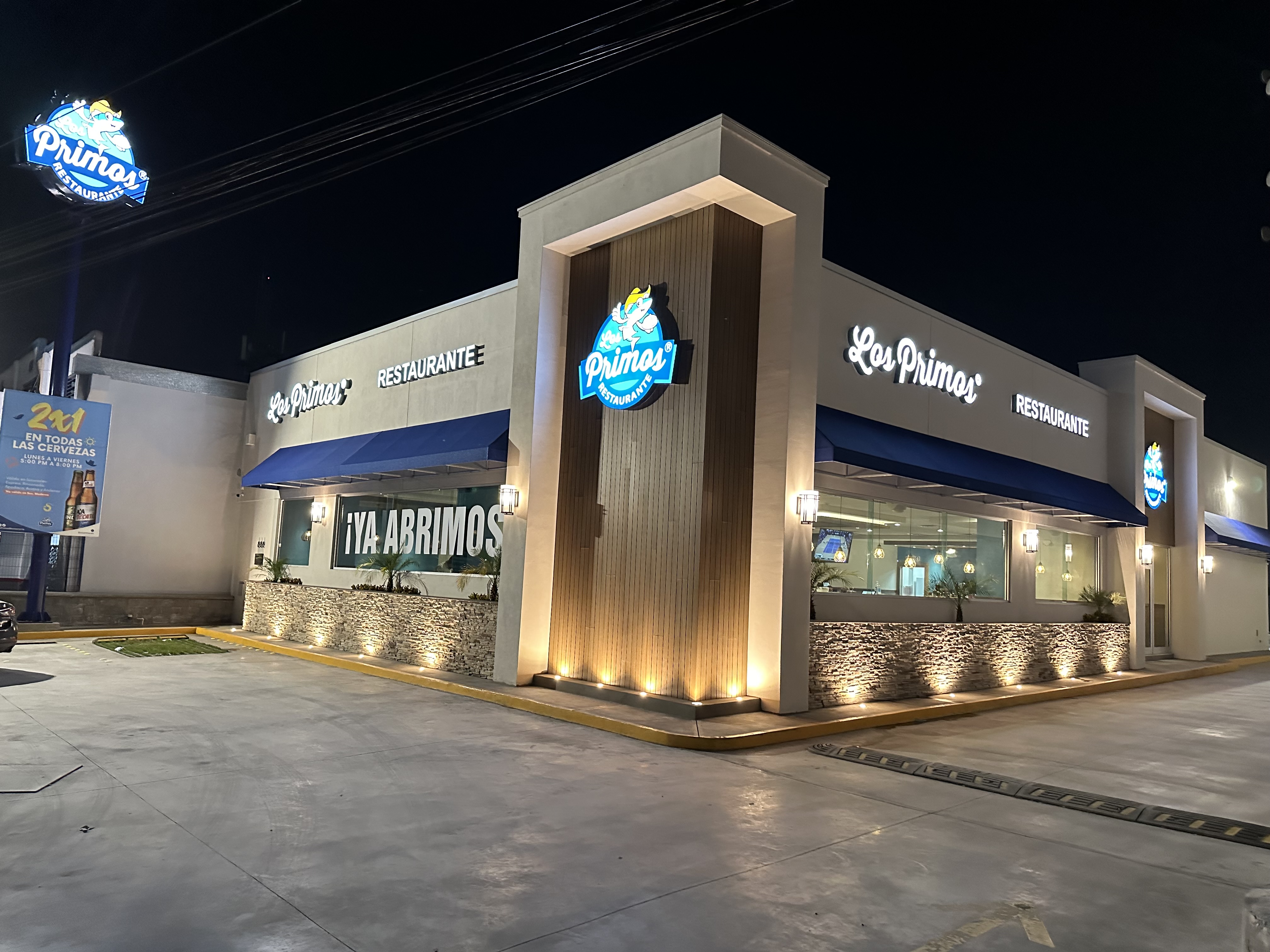 Los Primos Restaurante (Rinconada Colonial) image 1