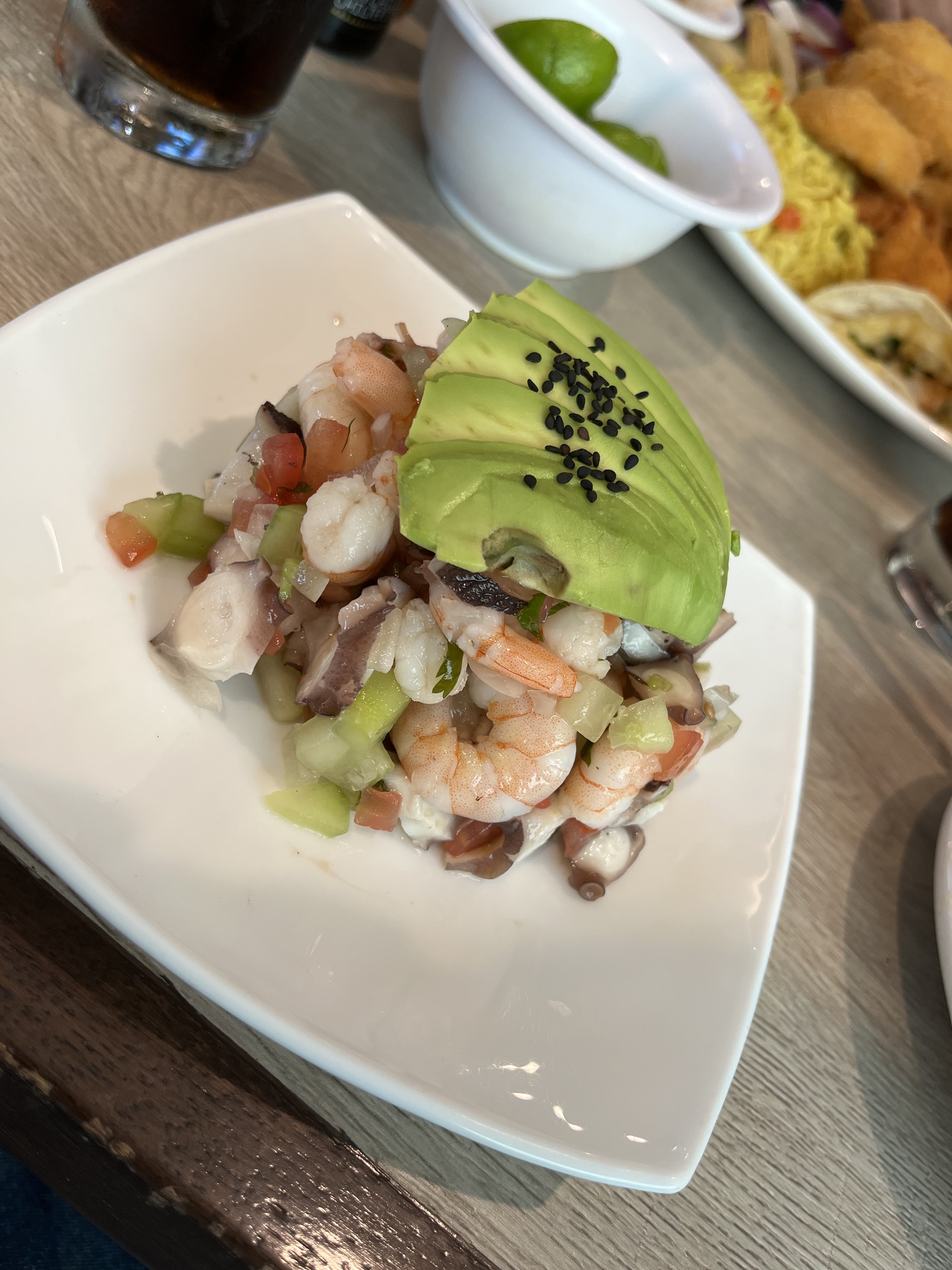 Los Primos Restaurante (Rinconada Colonial) image 7