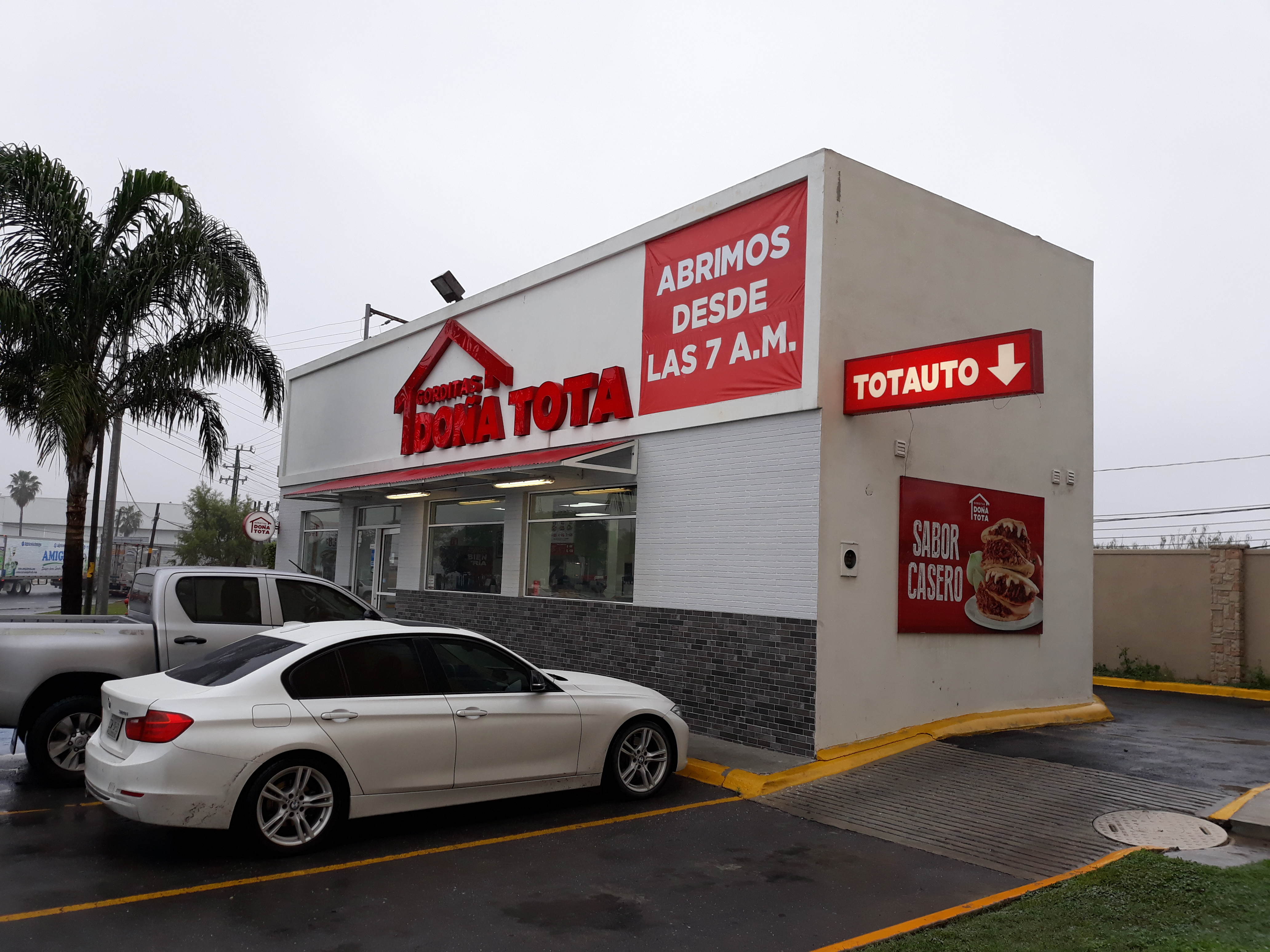 Doña Tota Aeropuerto del Norte image 1