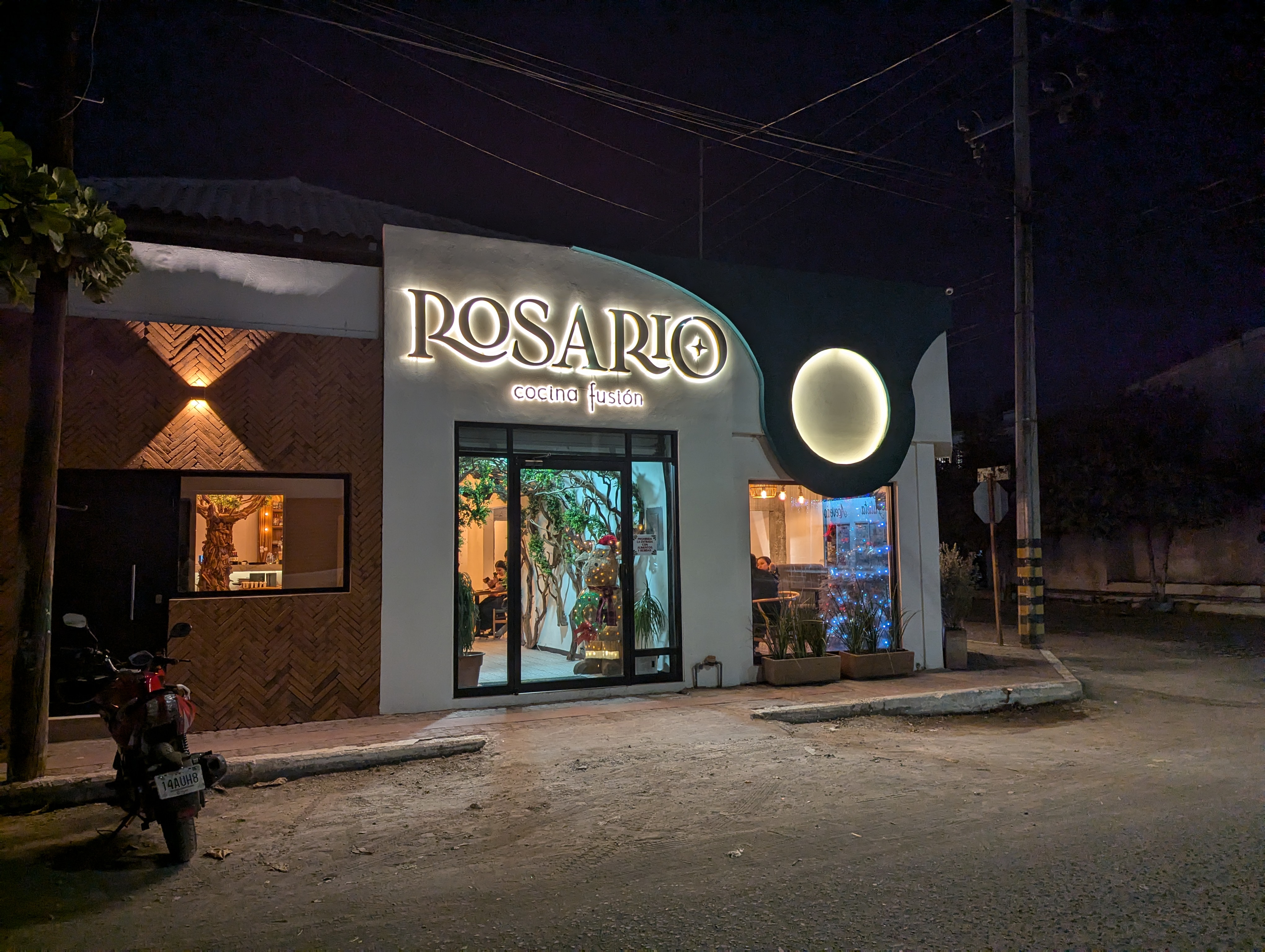 Rosario Cocina Fusión image 1