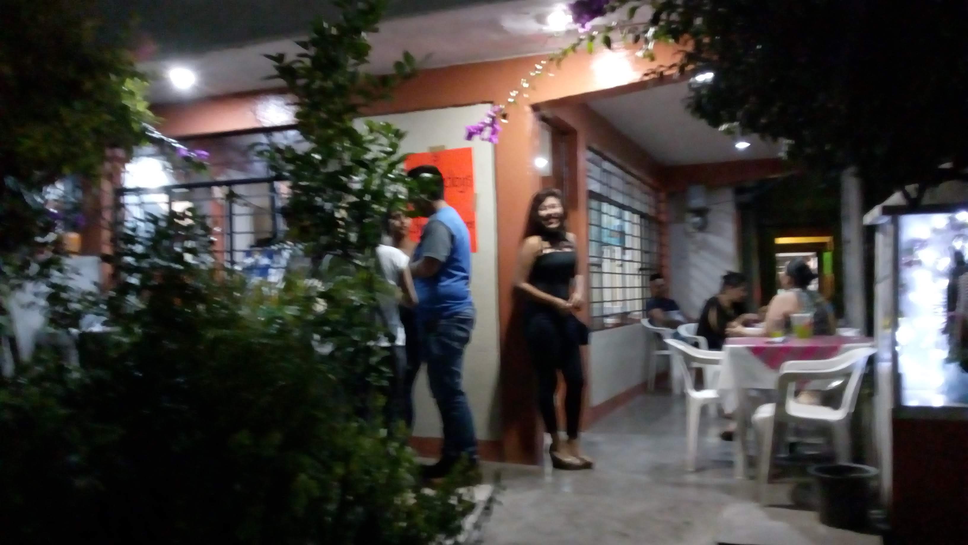 Marisqueria La Pasadita image 2