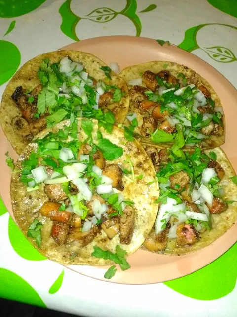 Taqueria La Esquina image 1