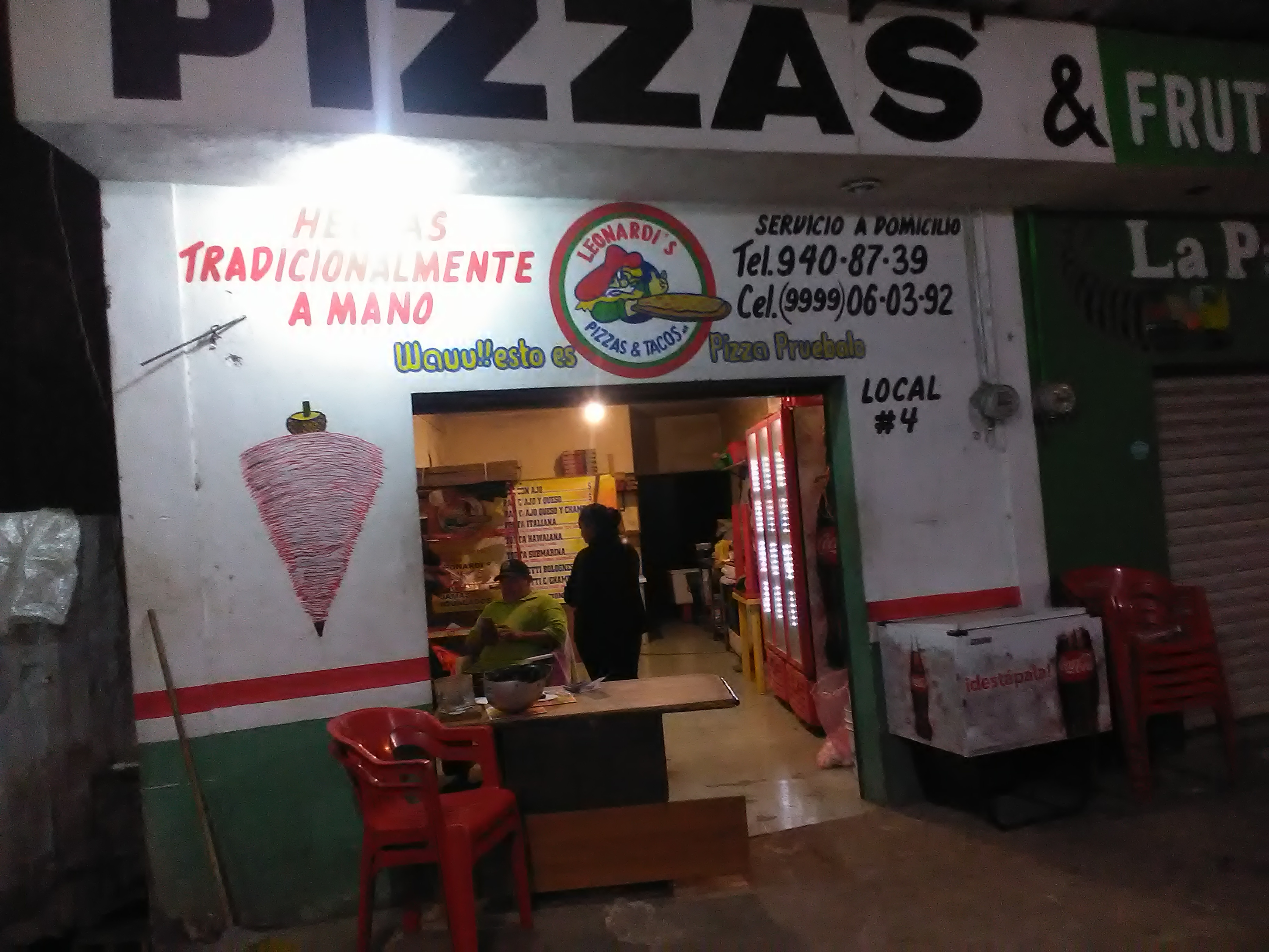 Leonardi's pizzas y tacos image 2