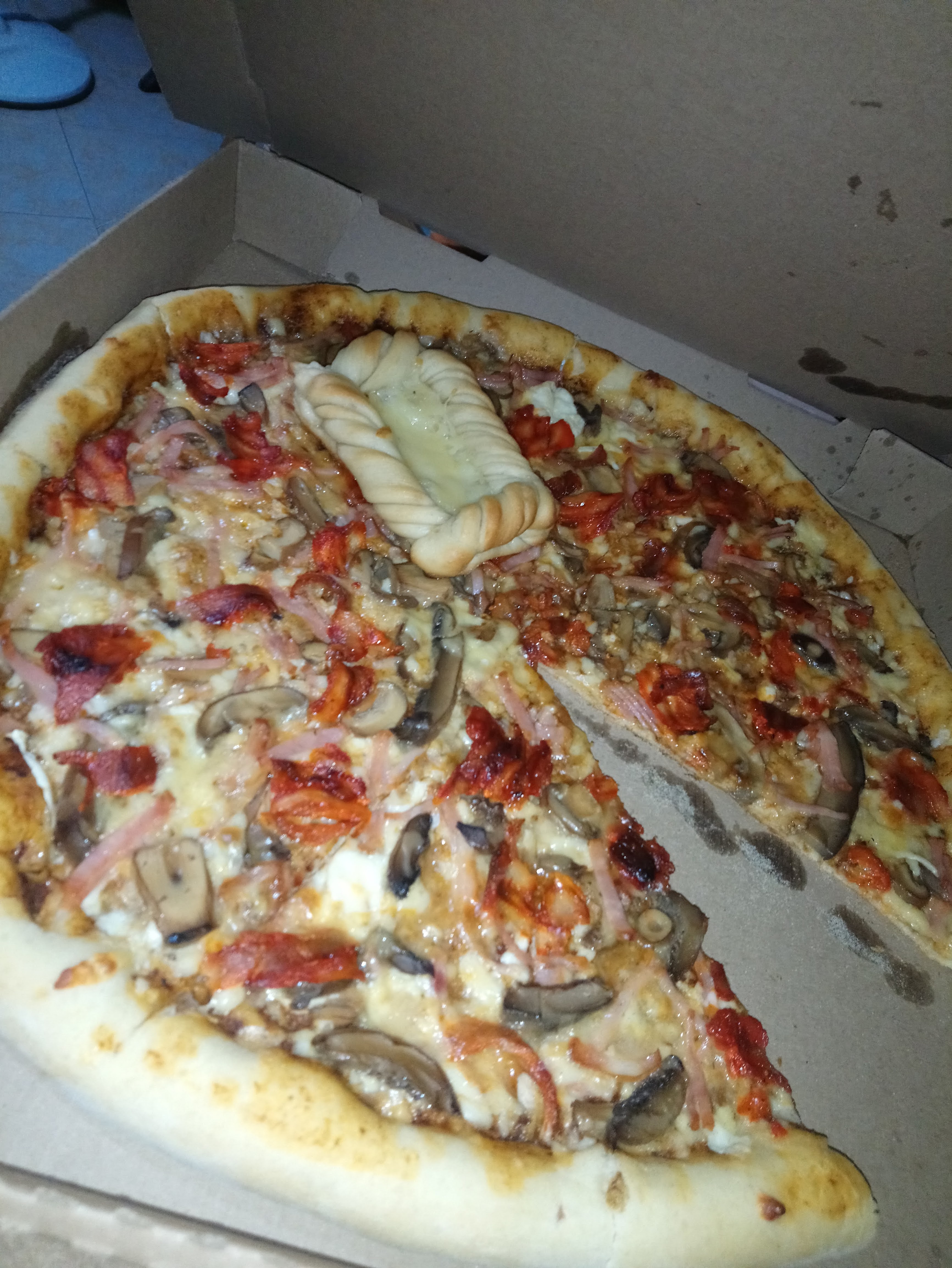 Pizzeria lalo's image 2