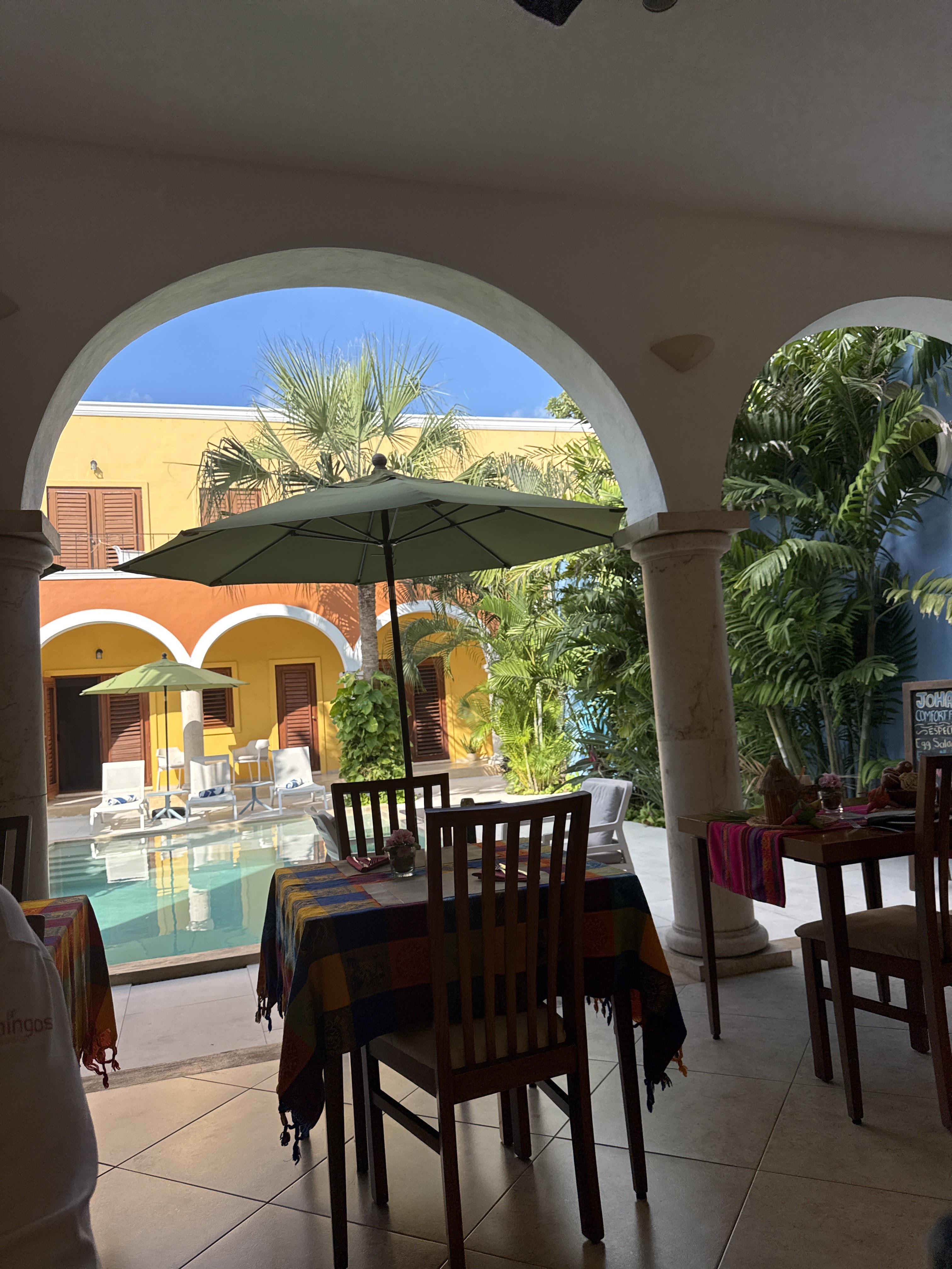 Johannes Comfort Food and Bar image 3