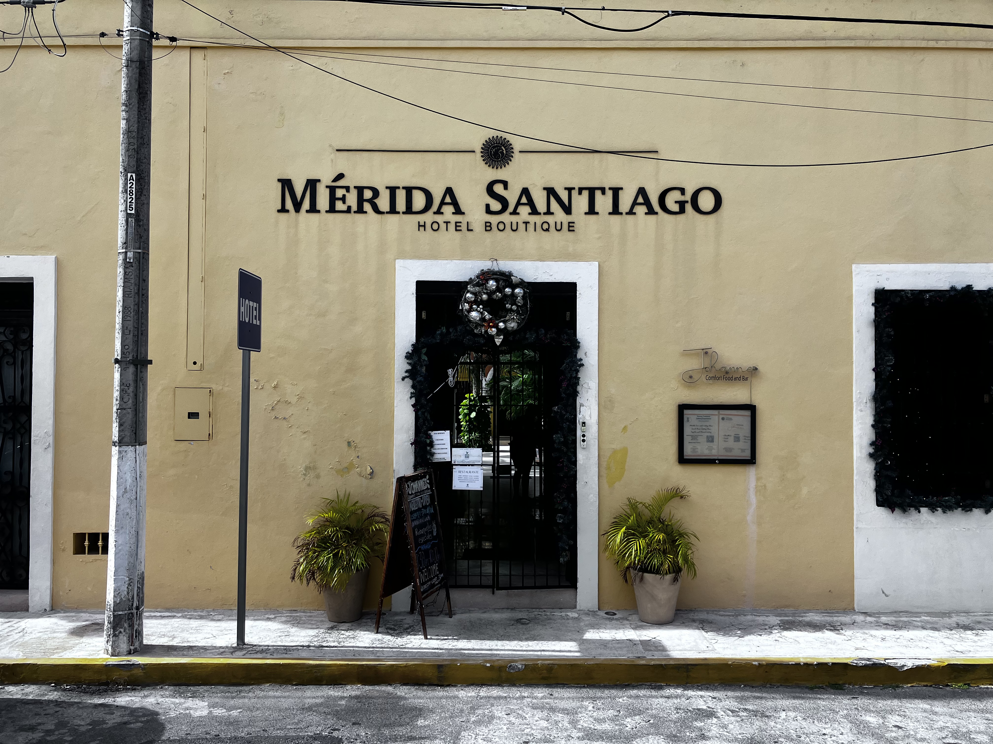 Johannes Comfort Food and Bar image 5