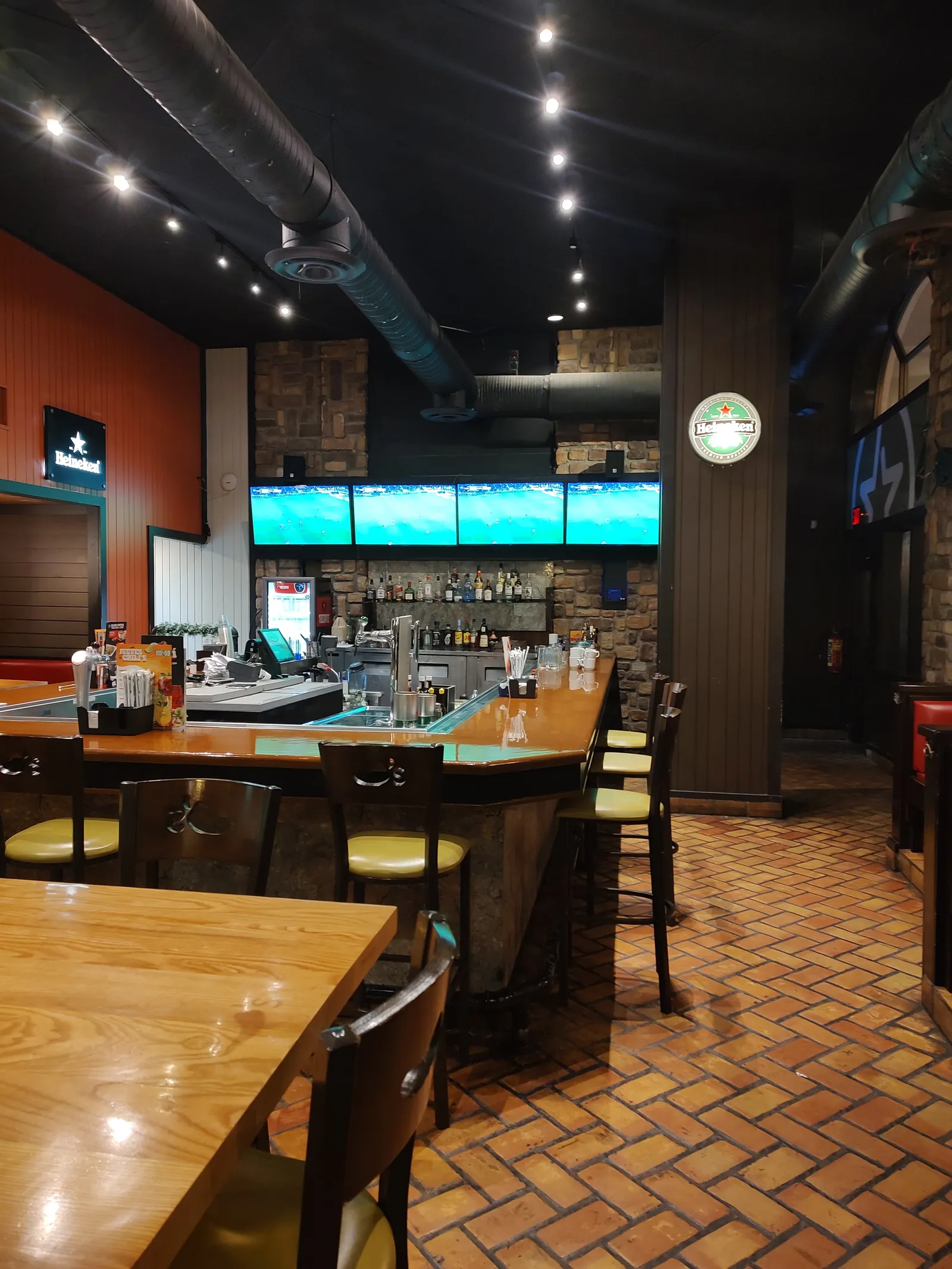Chili's image 4