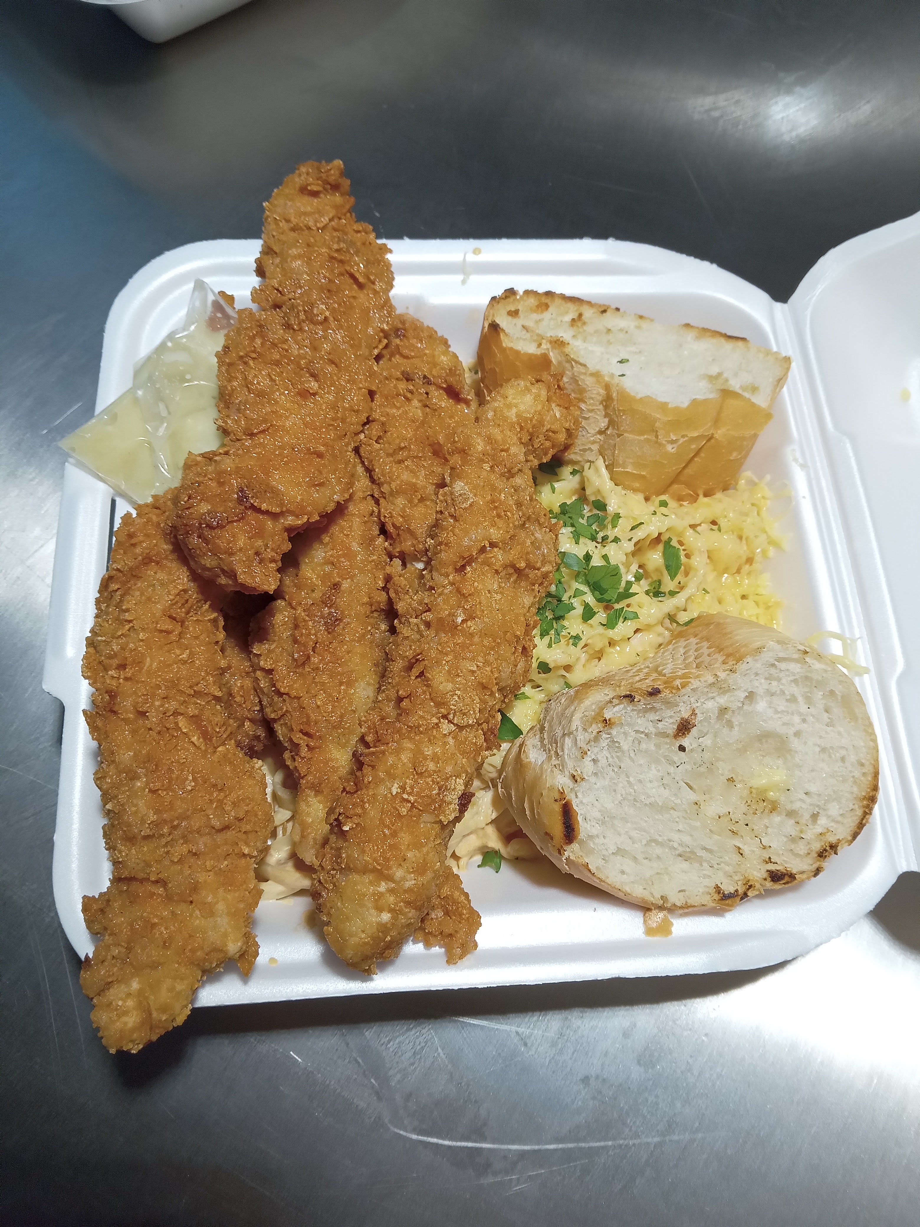 San Pepes Good Kitchen image 5