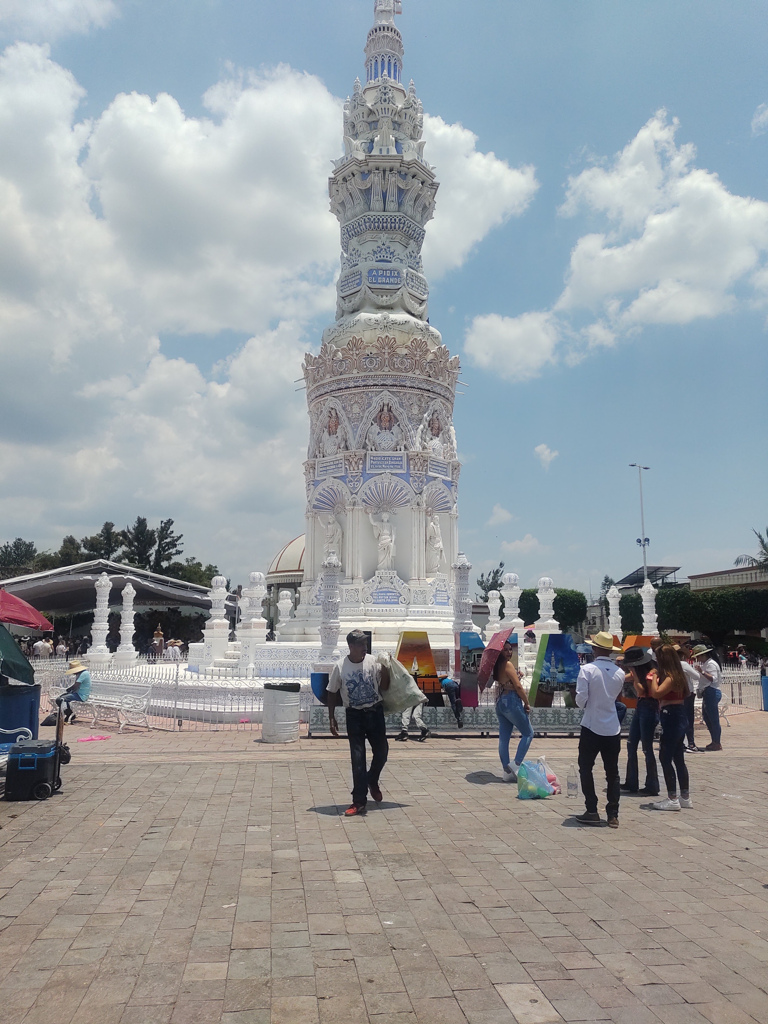 Los molcajetes mariscos image 6