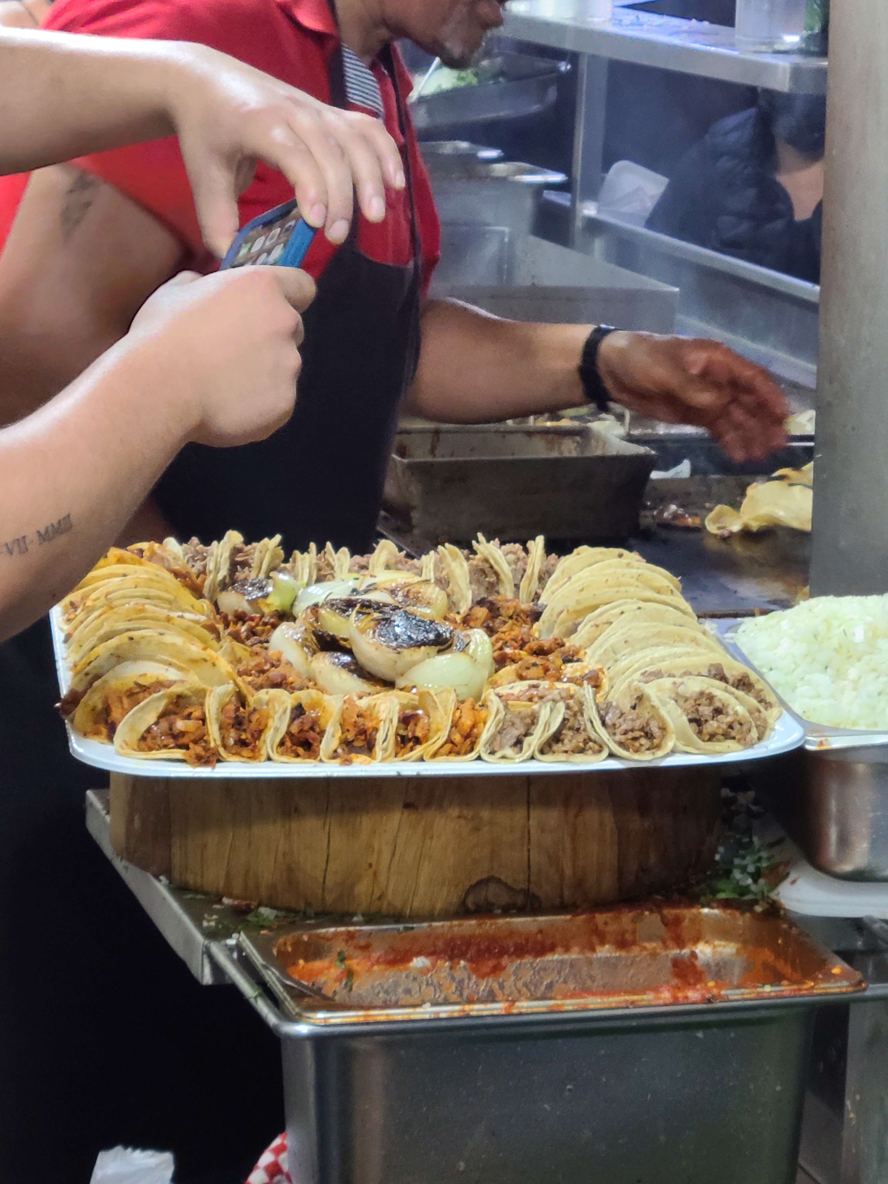 TAQUERIA EL ARCO image 9