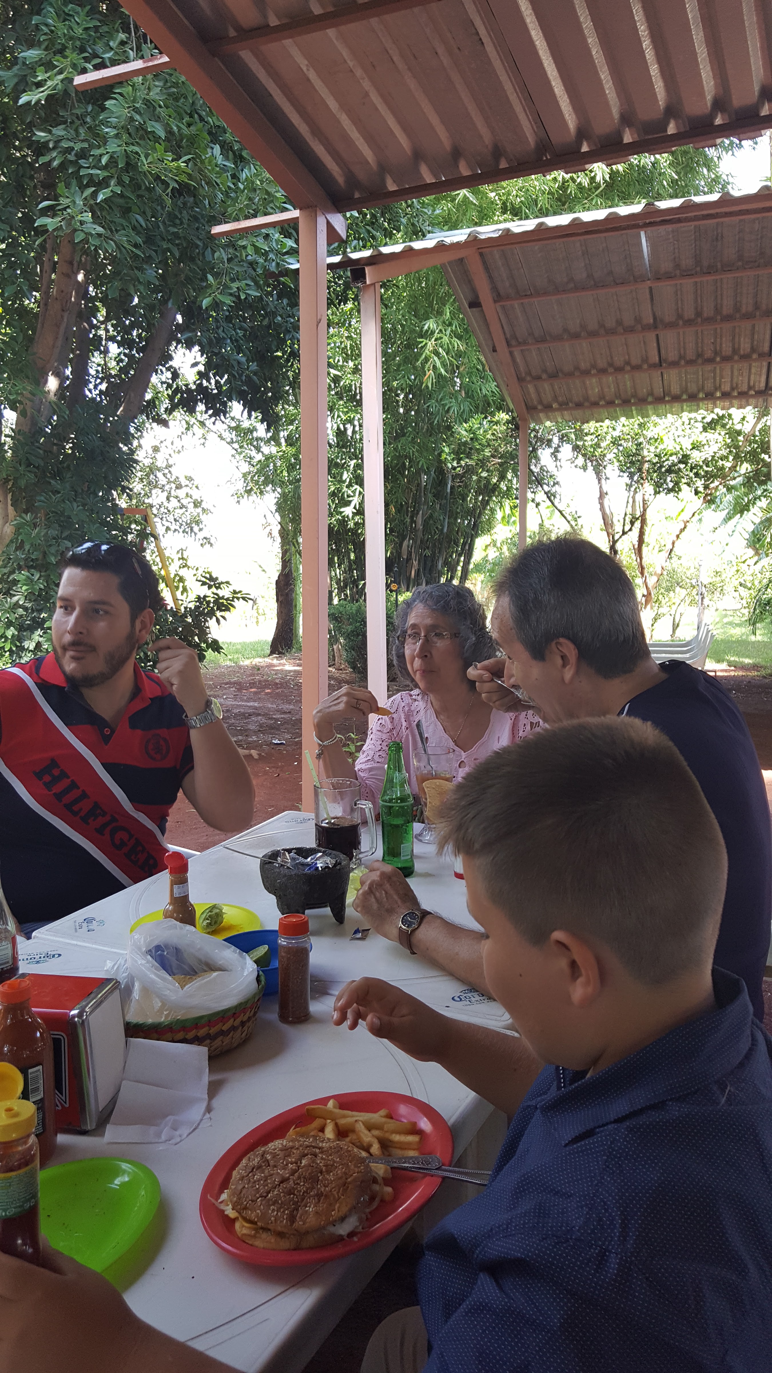 Mariscos El Ñis image 7