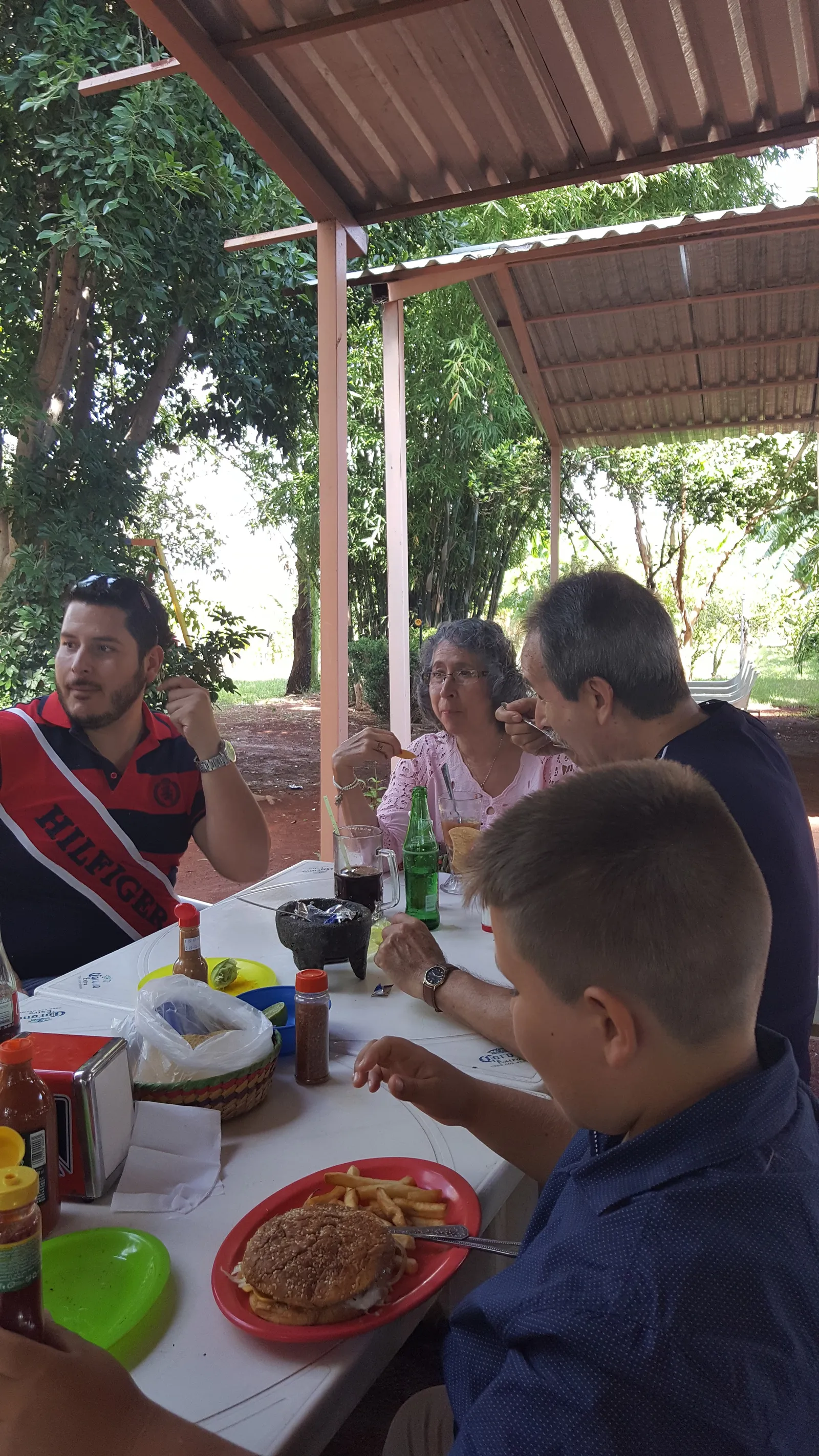 Mariscos El Ñis image 7