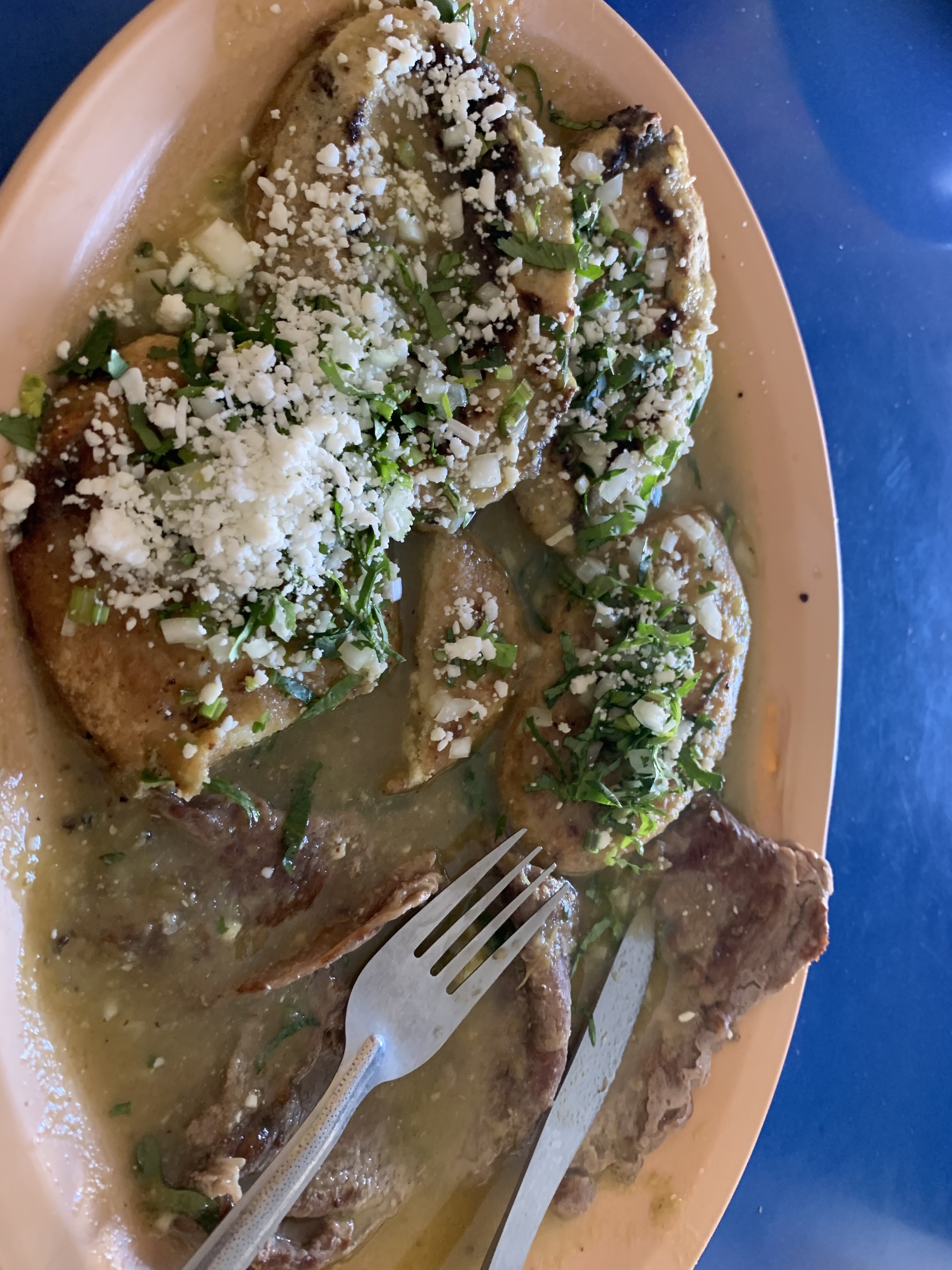 Tlacoyos Famosos image 8