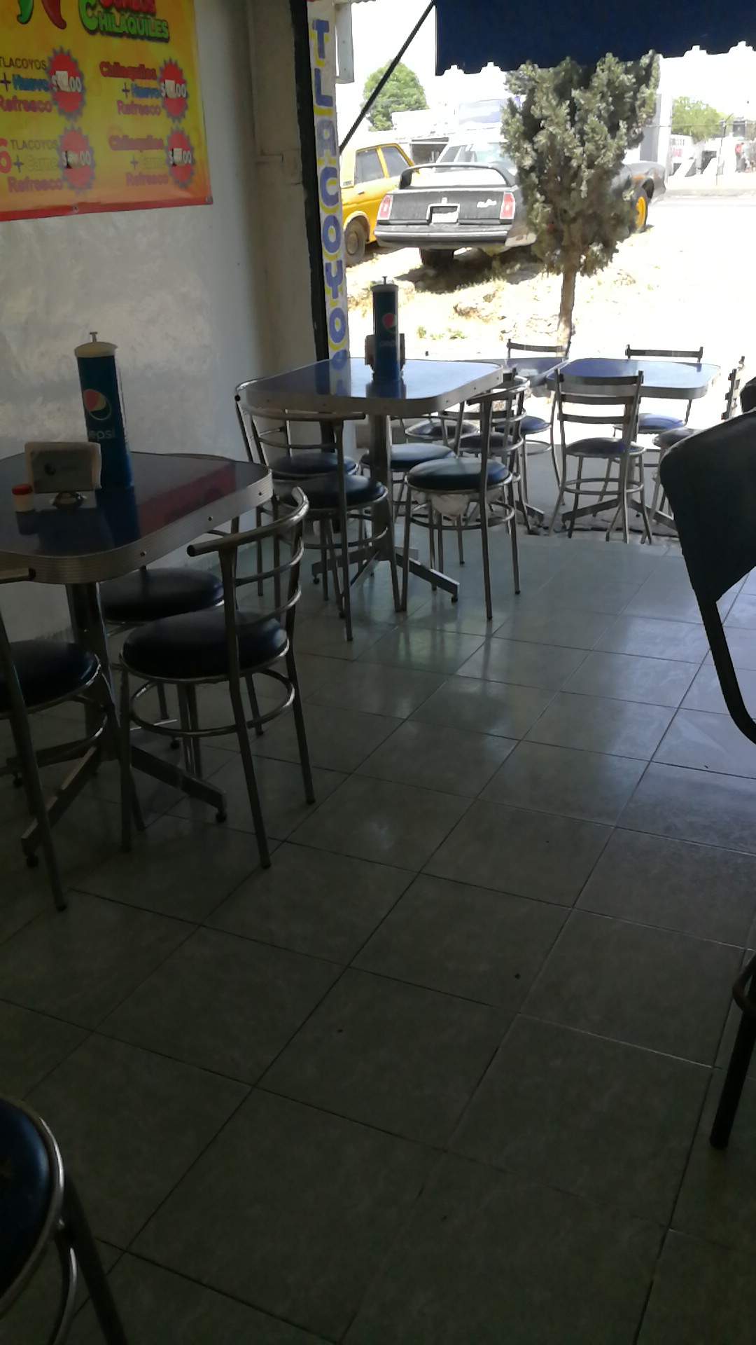 Tlacoyos Famosos image 10