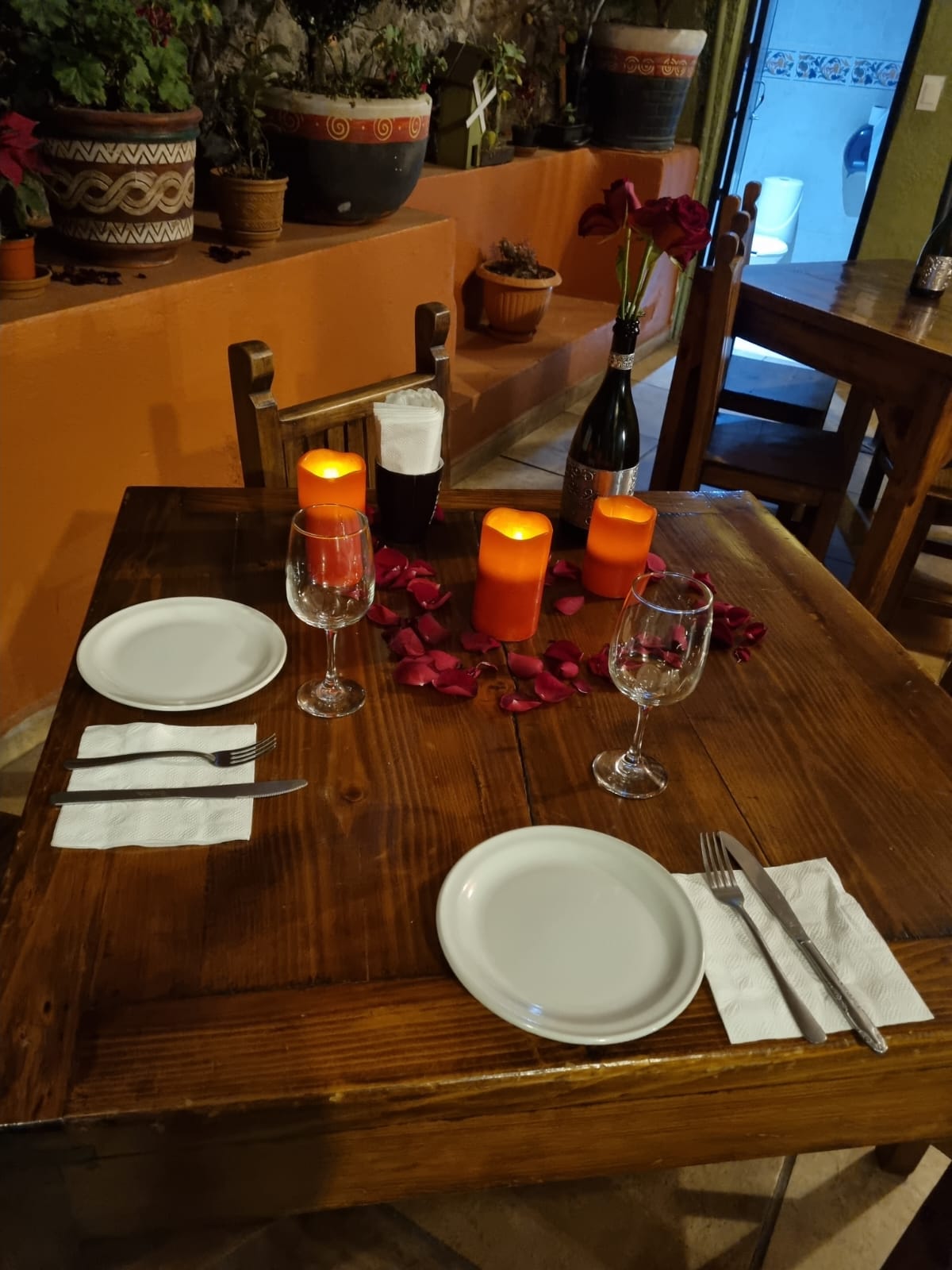 La Antigua Restaurante Y Pizzeria image 3