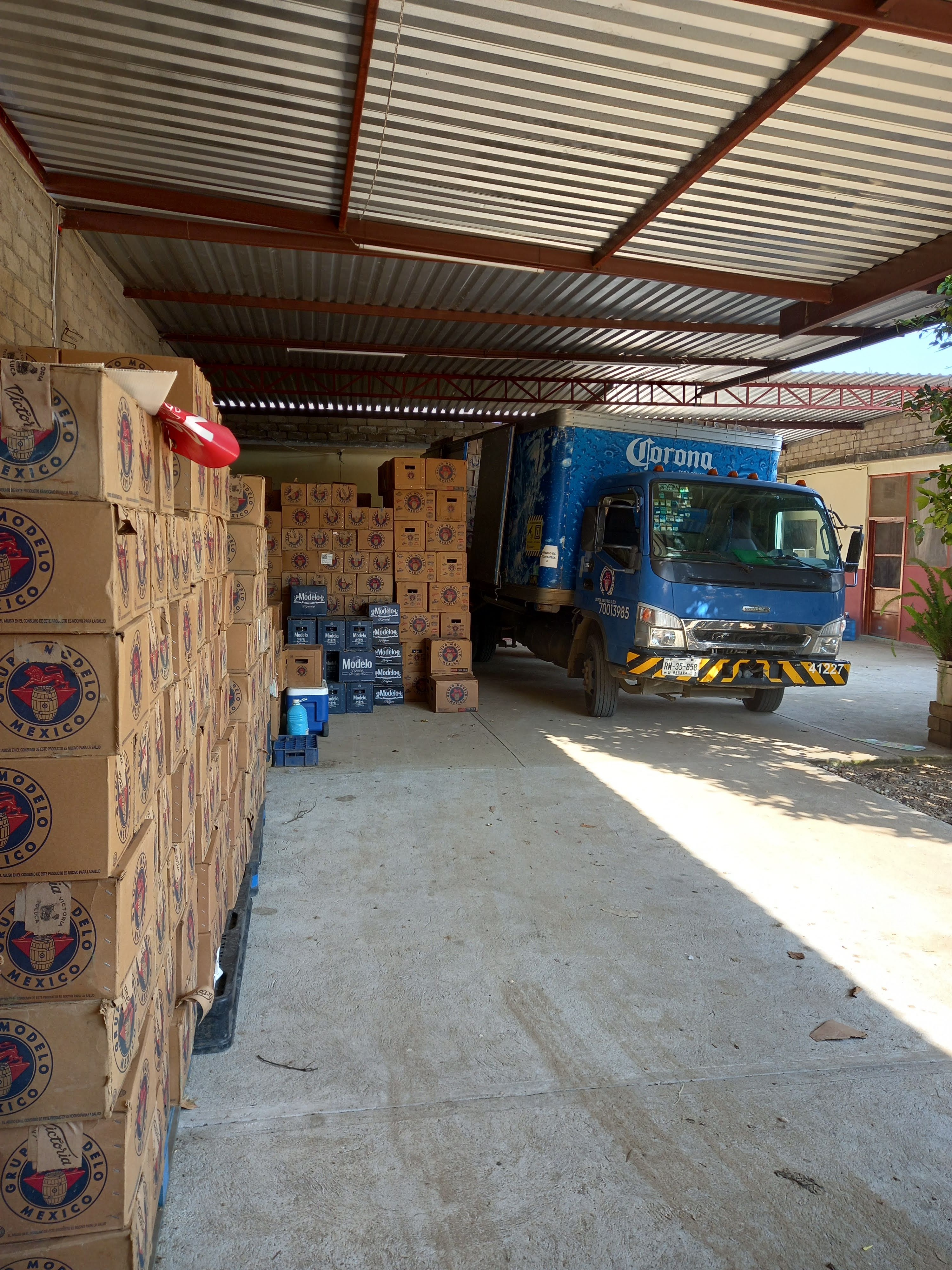 Deposito Victoria image 5