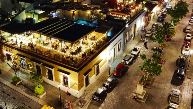 Gozobi Restaurante Bar image 3