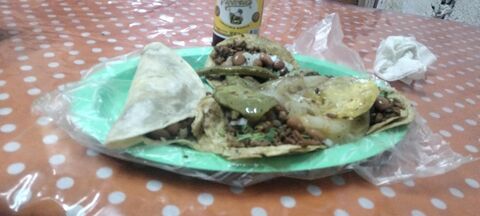 Taquería el pariente image 3