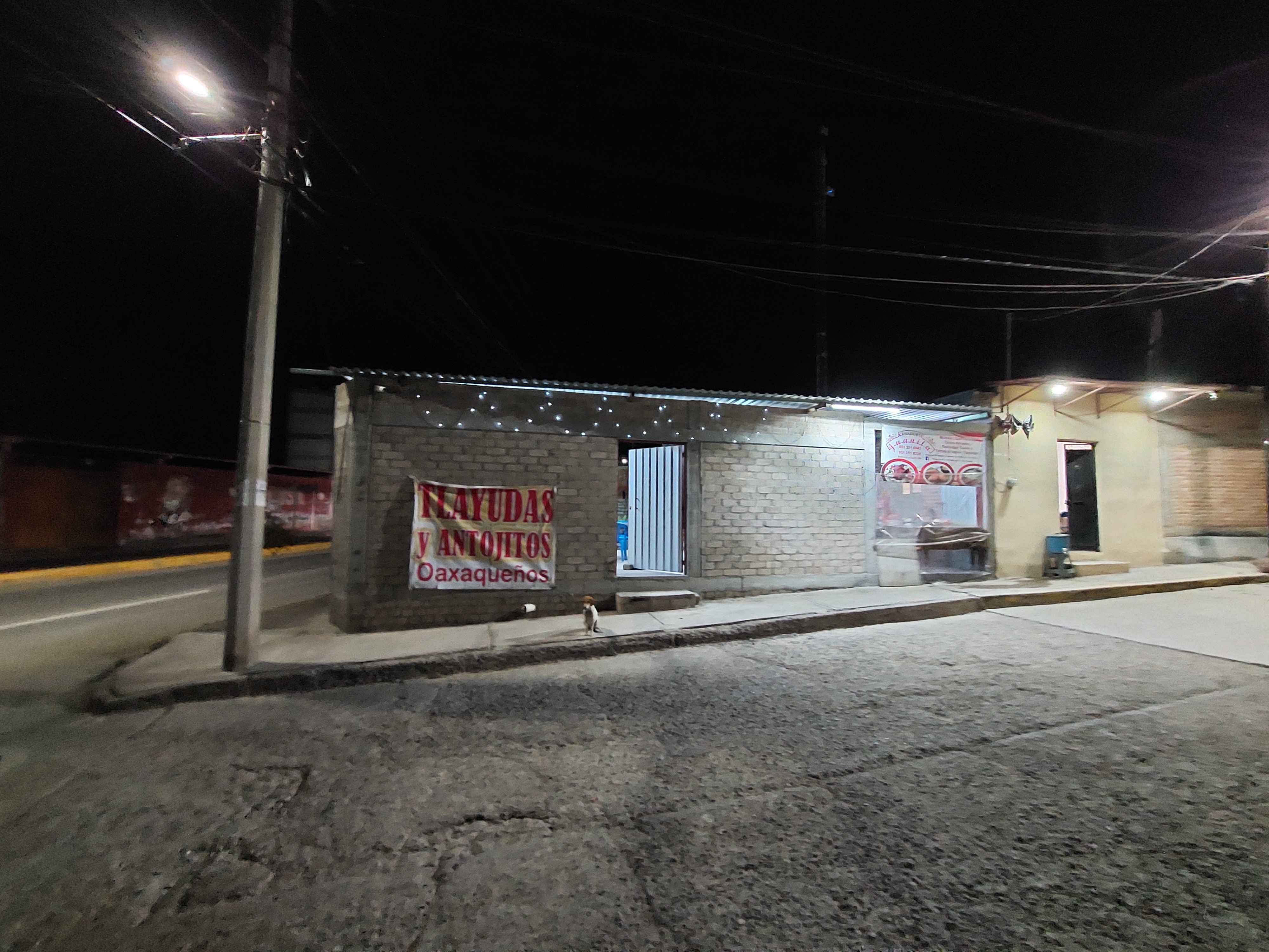 Cenaduria Juanita image 6