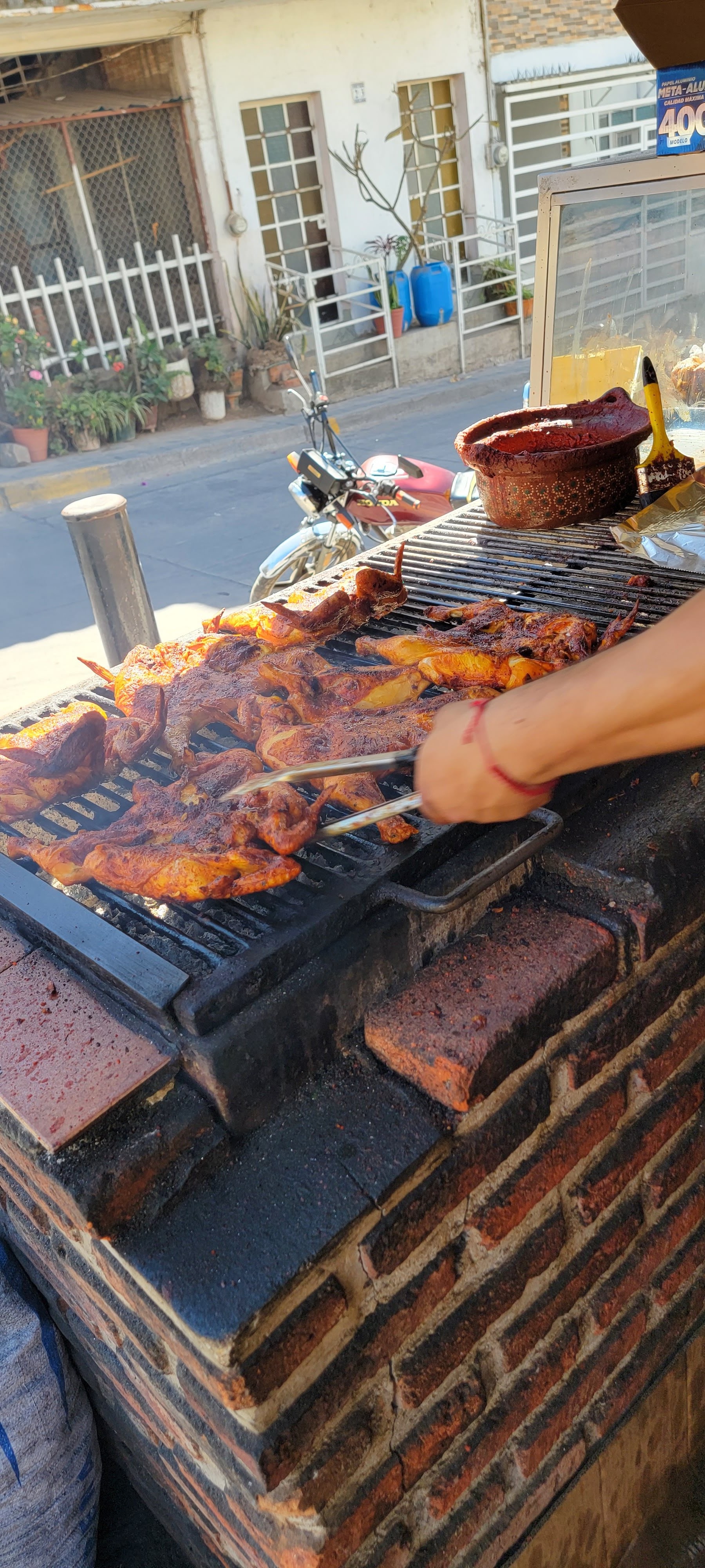 El pollo Hugo suc. Juanacatlan image 6