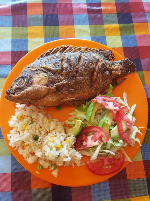 Antojitos Mexicanos Carmen image 4