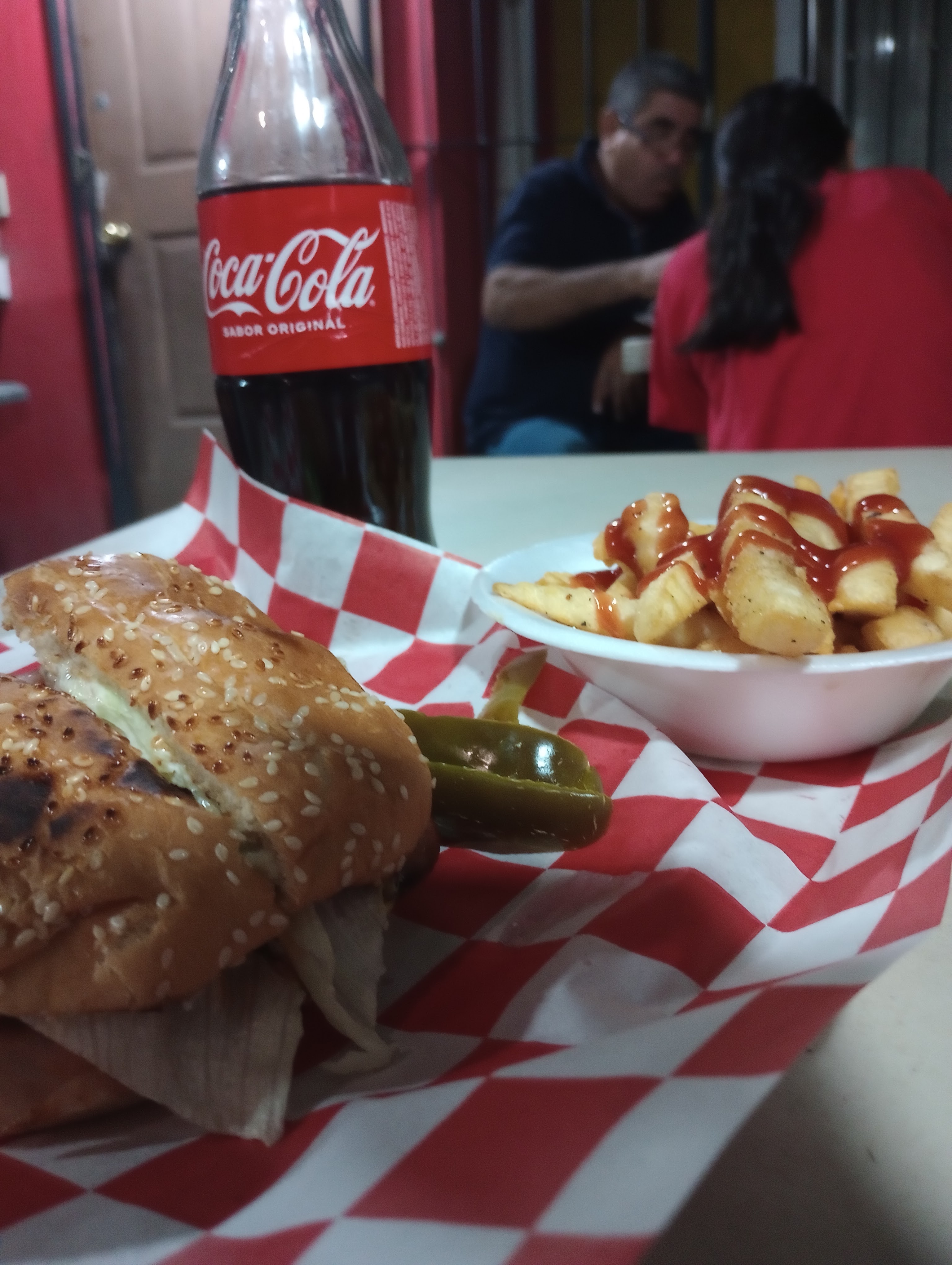 Hamburguesas Eucaliptos image 2