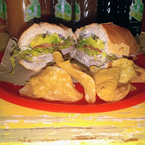 Taquería La Terminal image 3