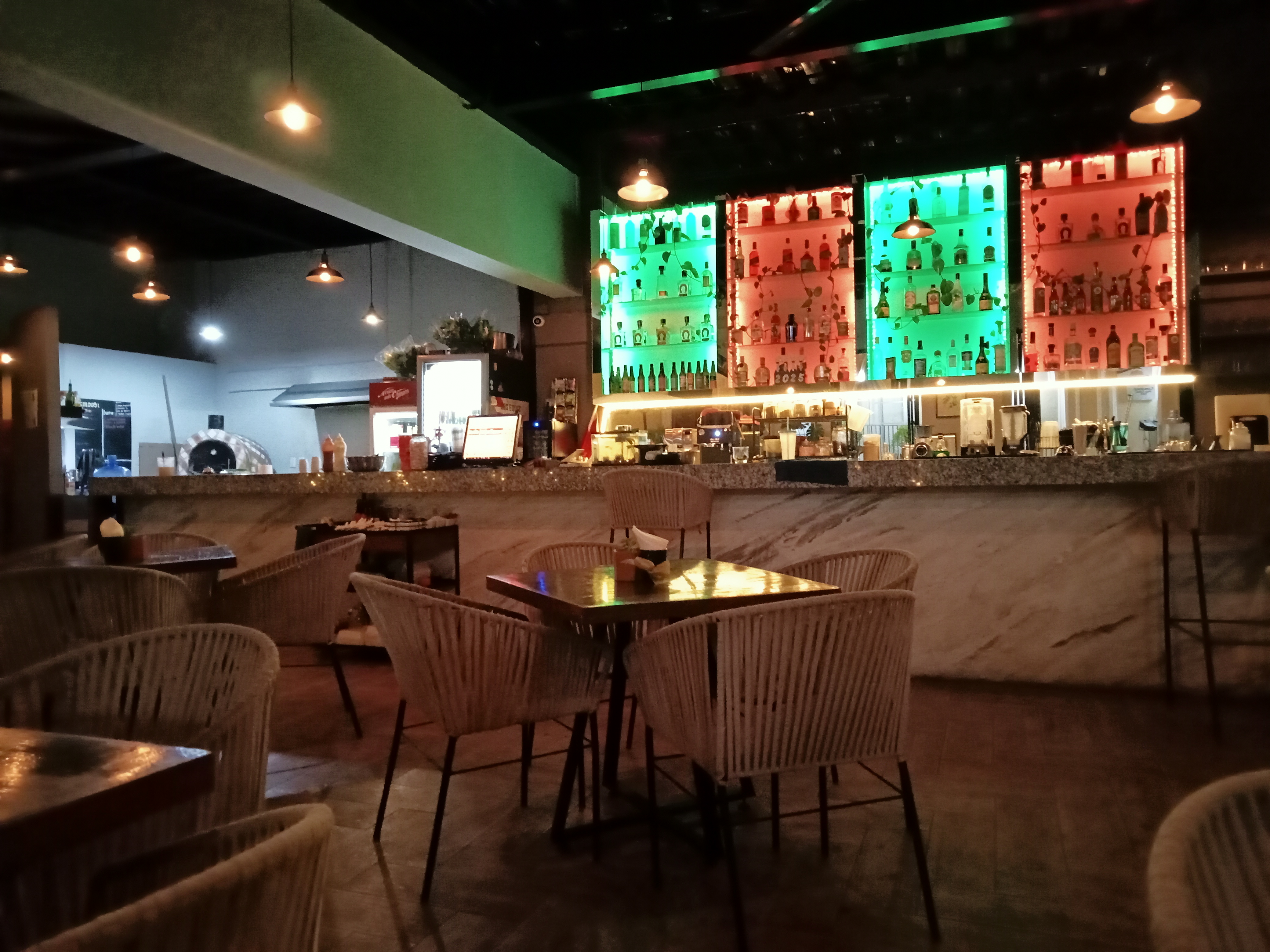 Restaurante Italiano, Café & Bar - Piacere Della Vita image 2