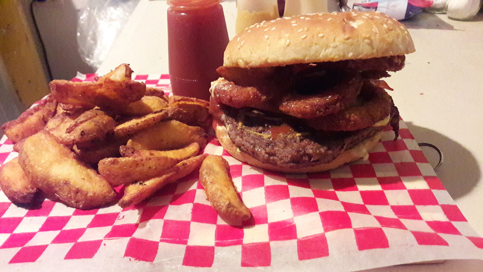 Burger House image 3